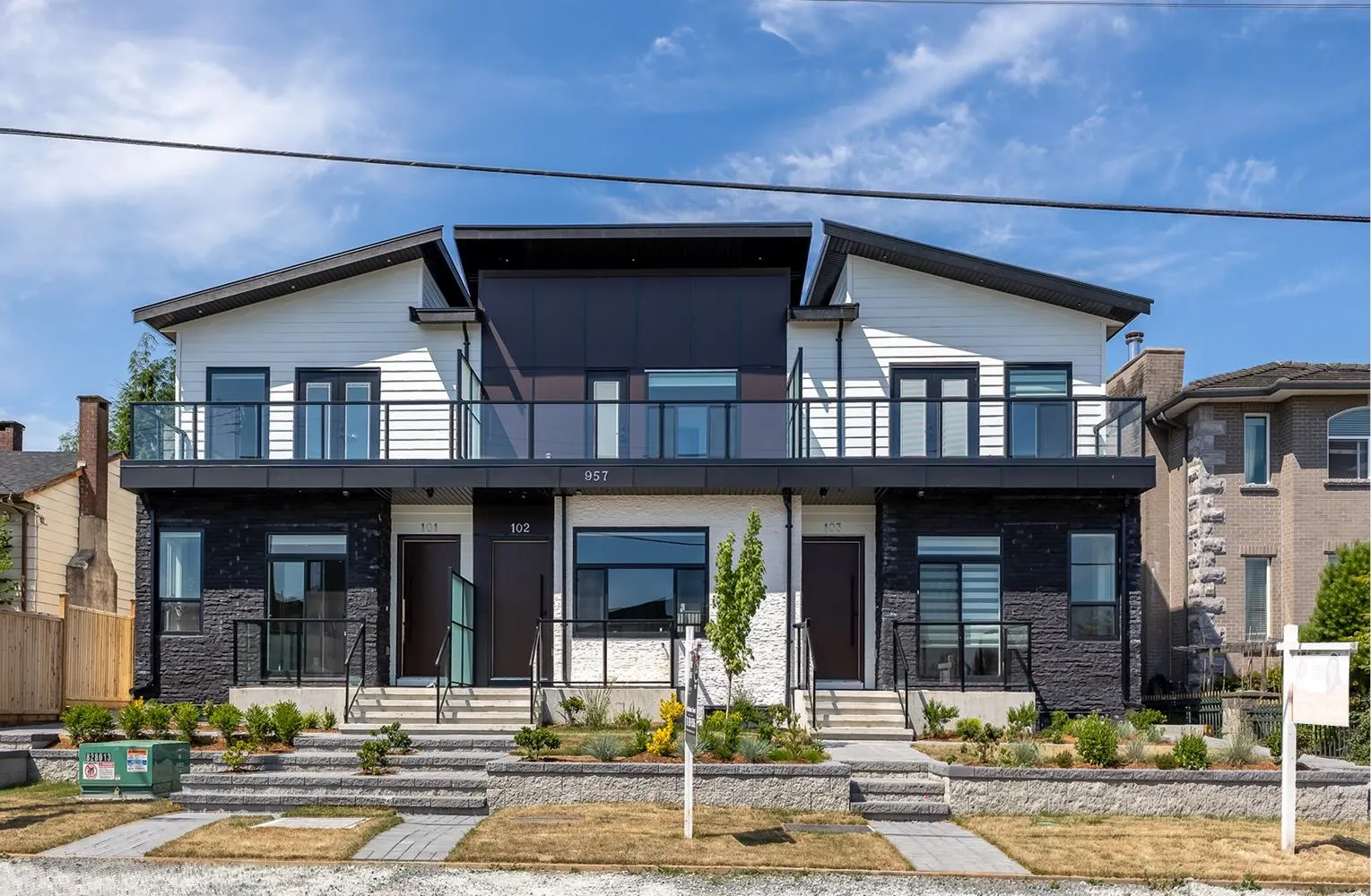 957 Edgar Avenue #101