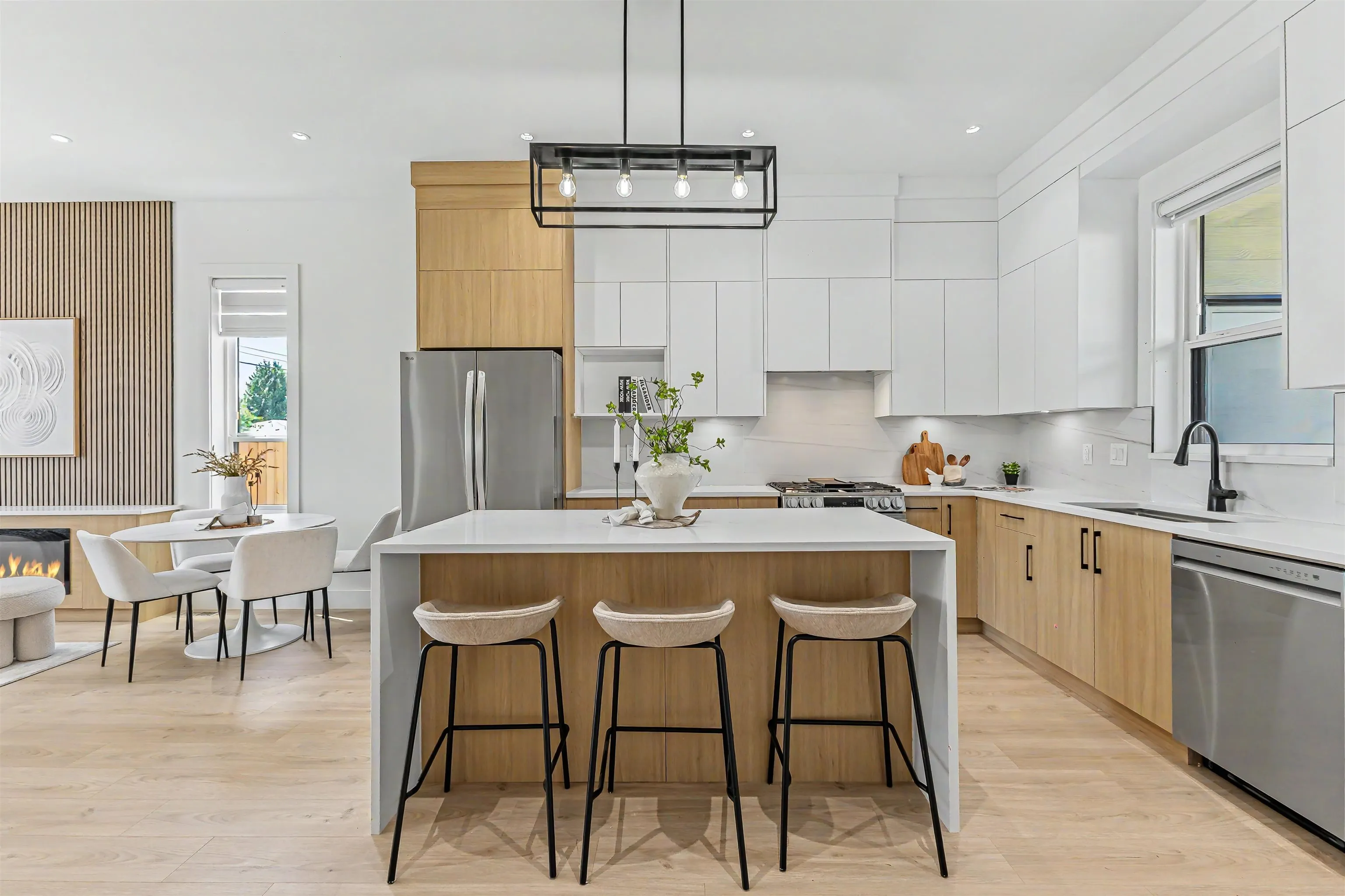 957 Edgar Avenue #101
