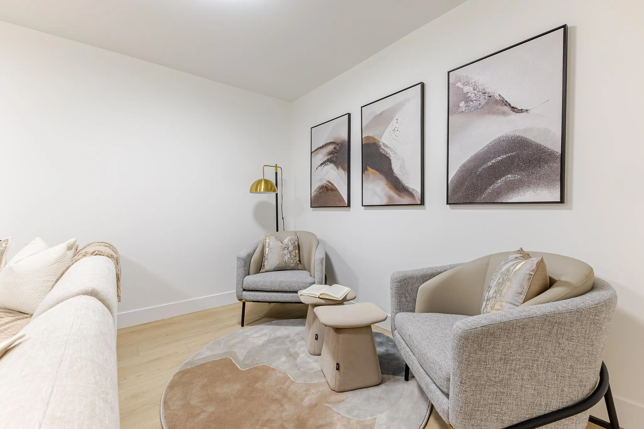 957 Edgar Avenue #101