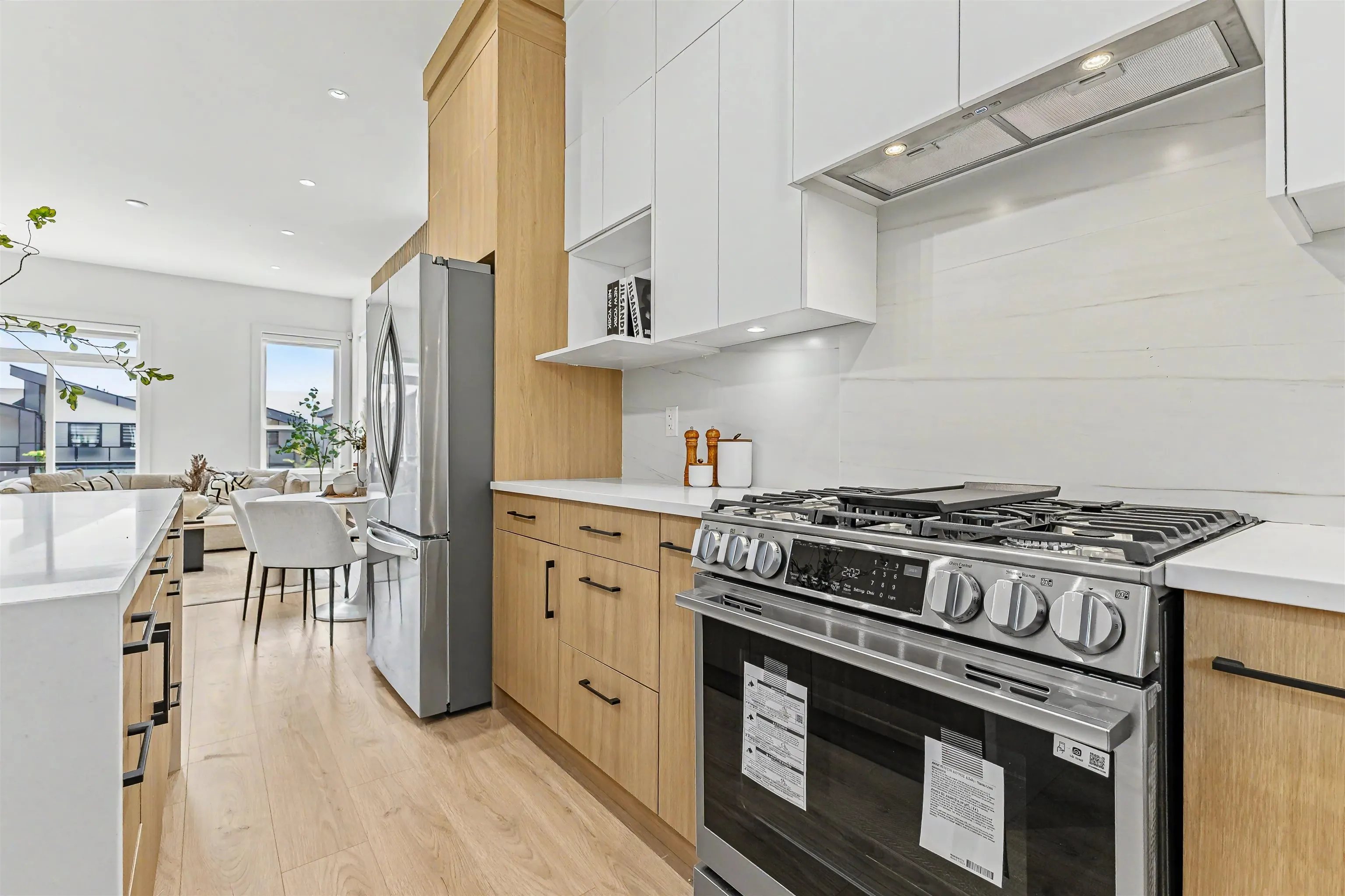 957 Edgar Avenue #101
