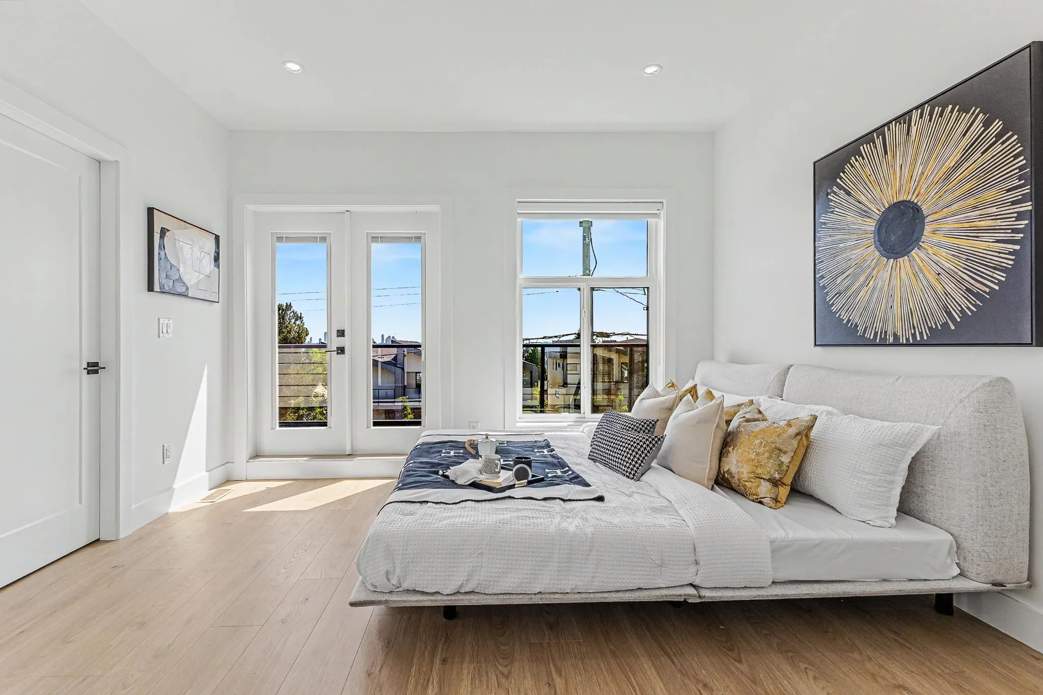 957 Edgar Avenue #101