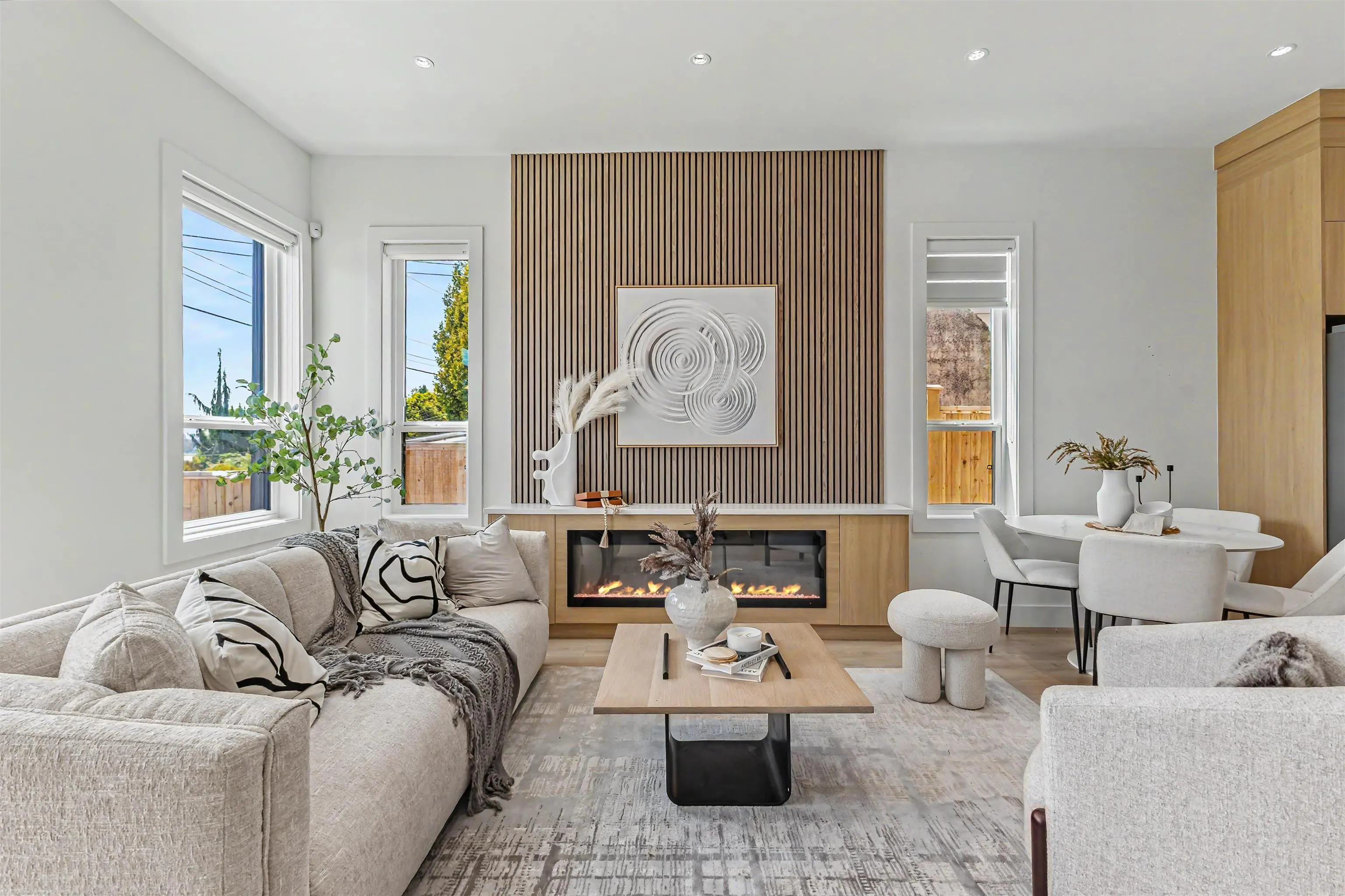 957 Edgar Avenue #101