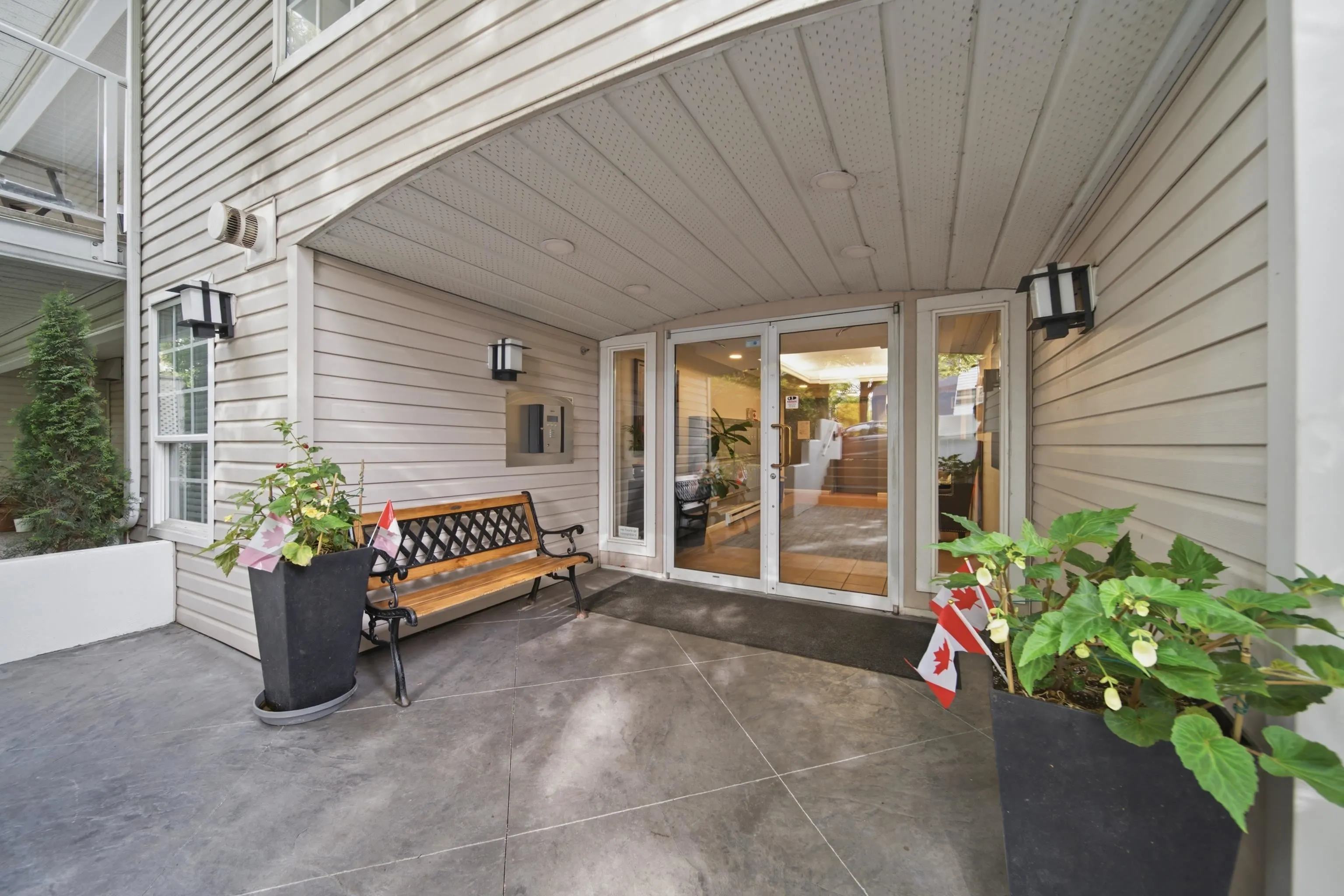 5788 Vine Street #107