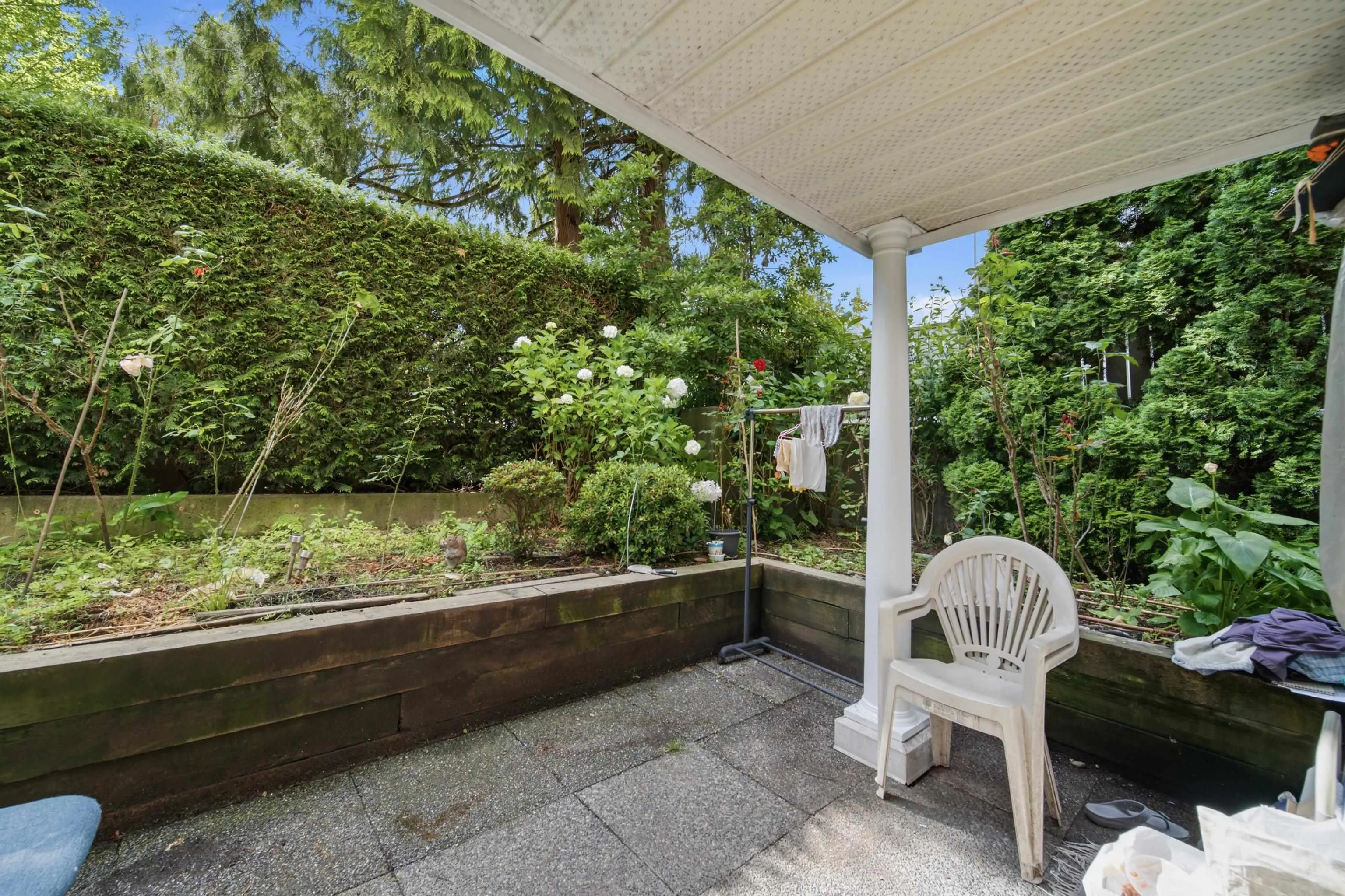 5788 Vine Street #107