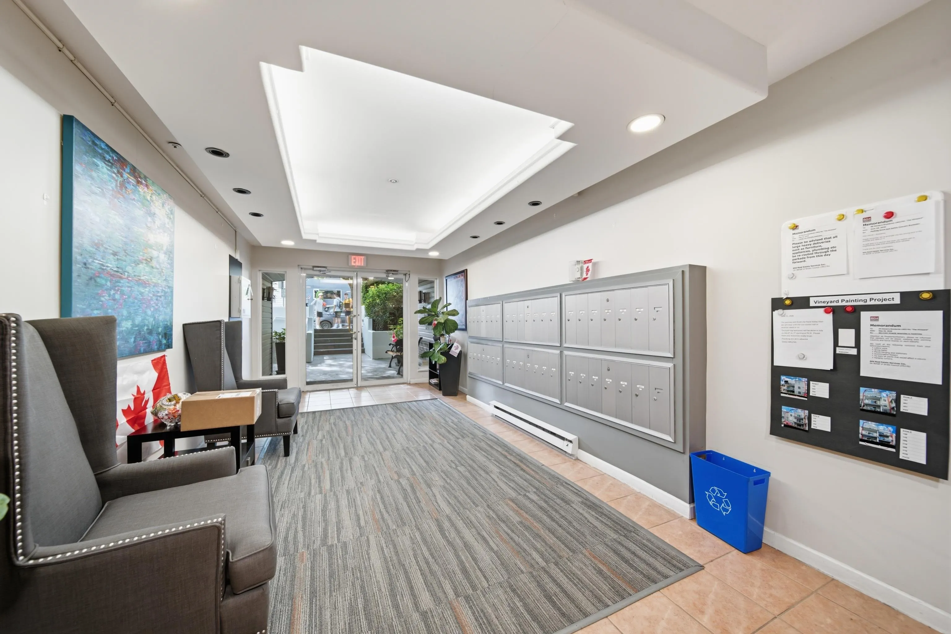 5788 Vine Street #107