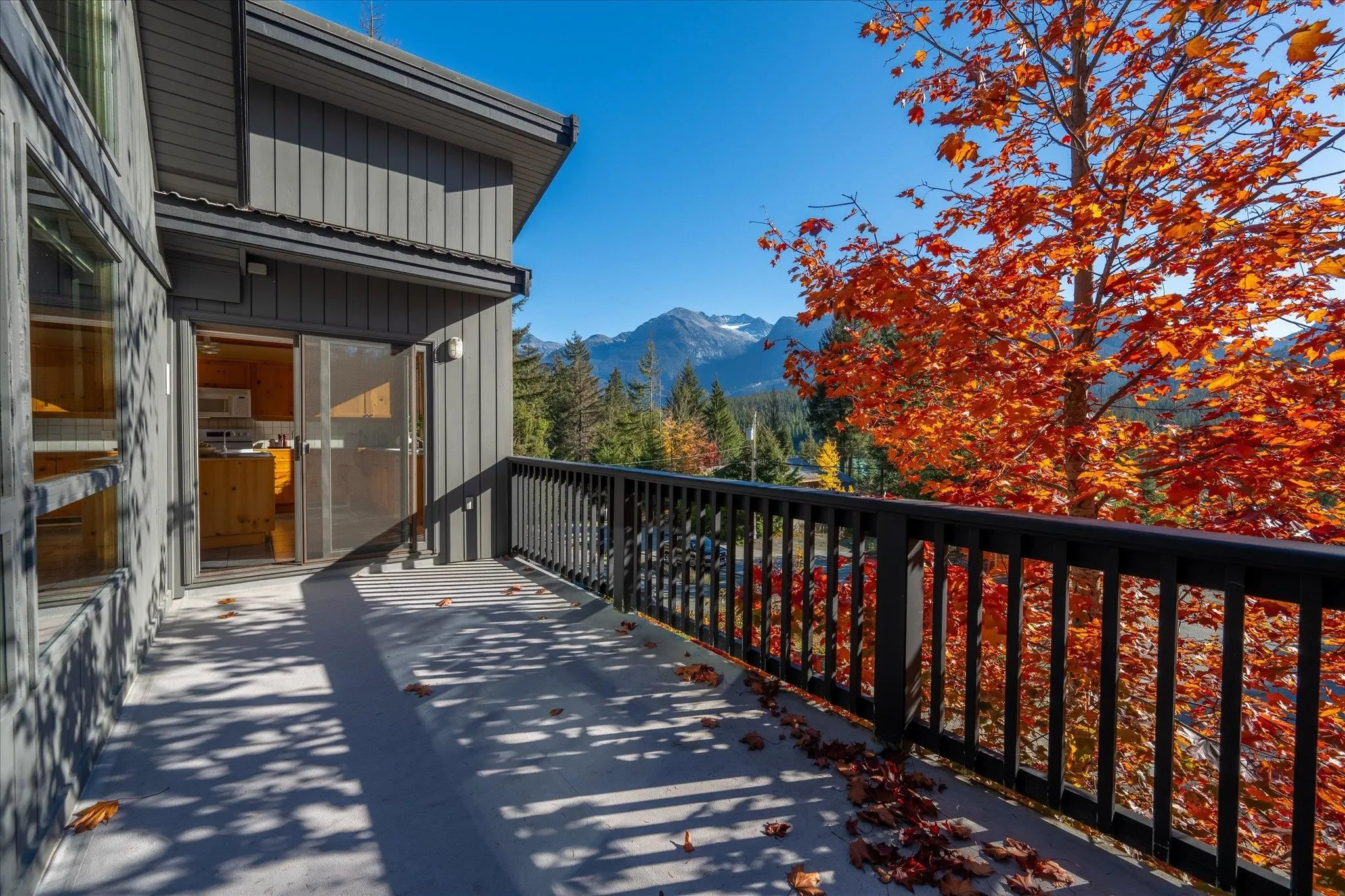 9282 Emerald Drive