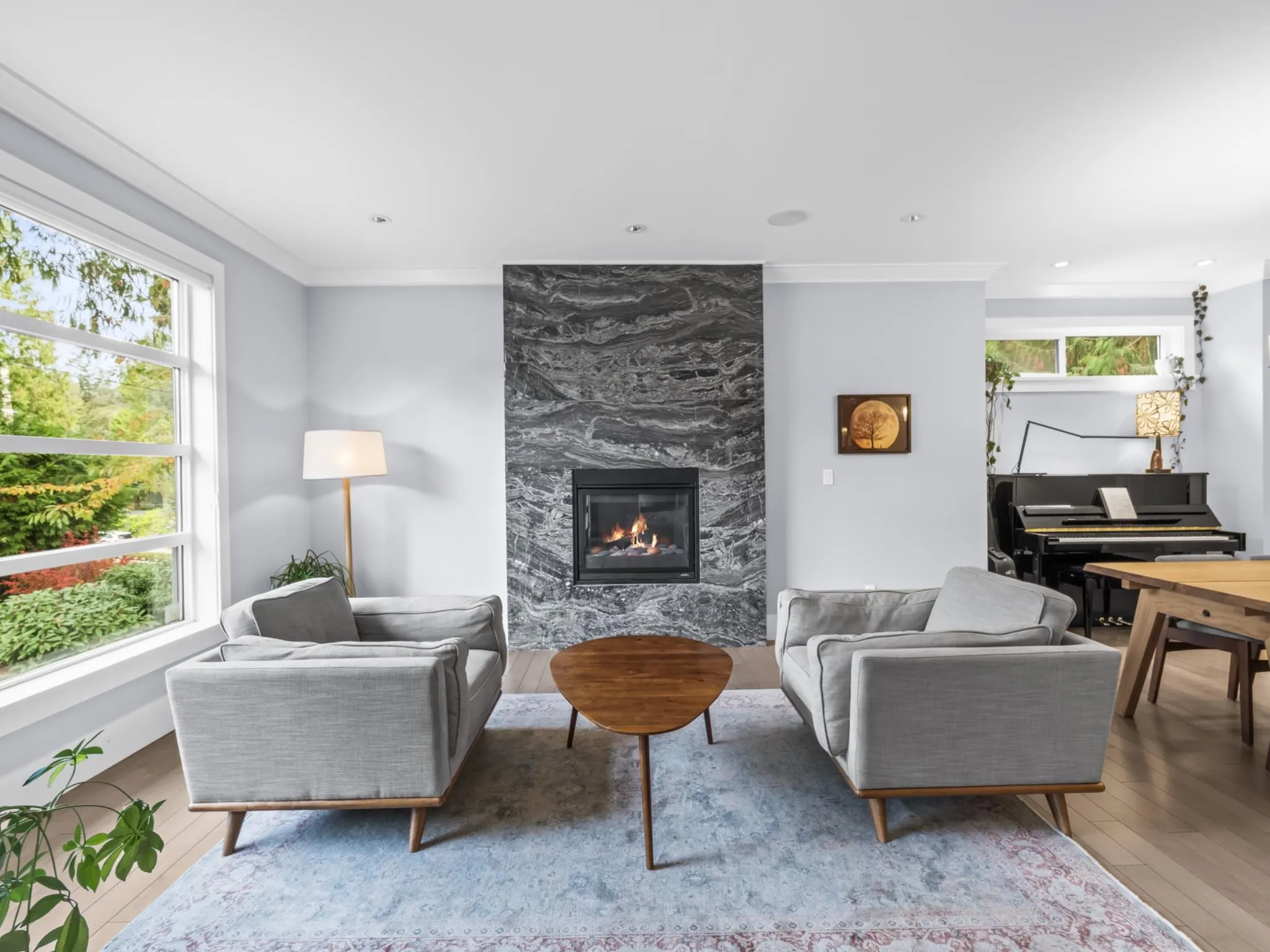 647 E Osborne Road