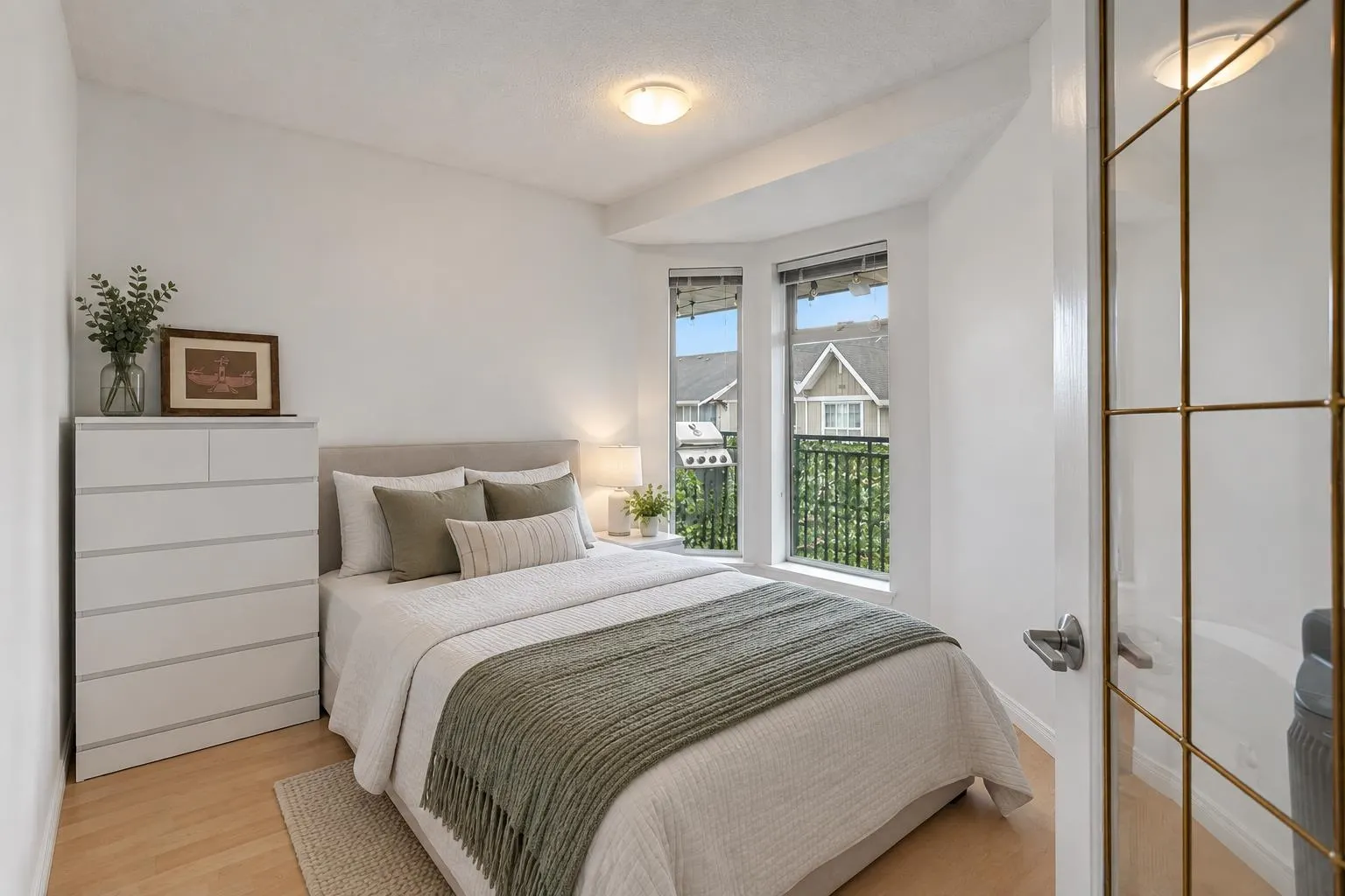 1650 Grant Avenue #304