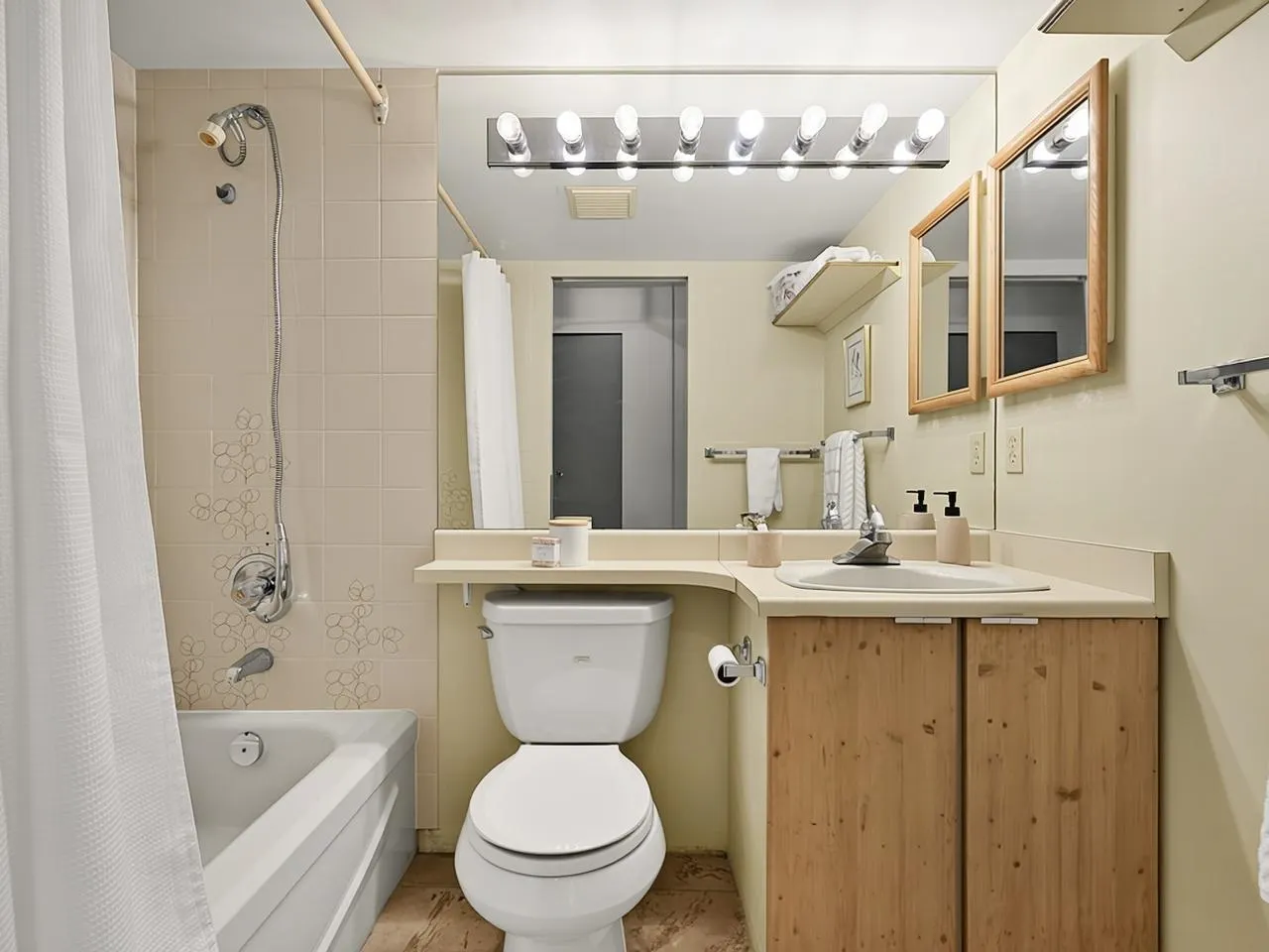 518 Moberly Road #618