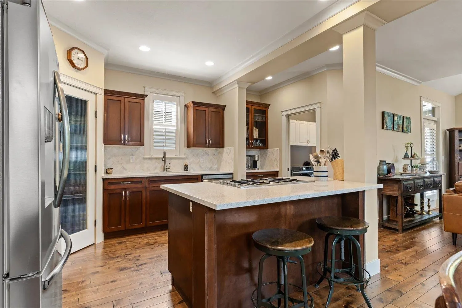 5801 Shawnigan Drive