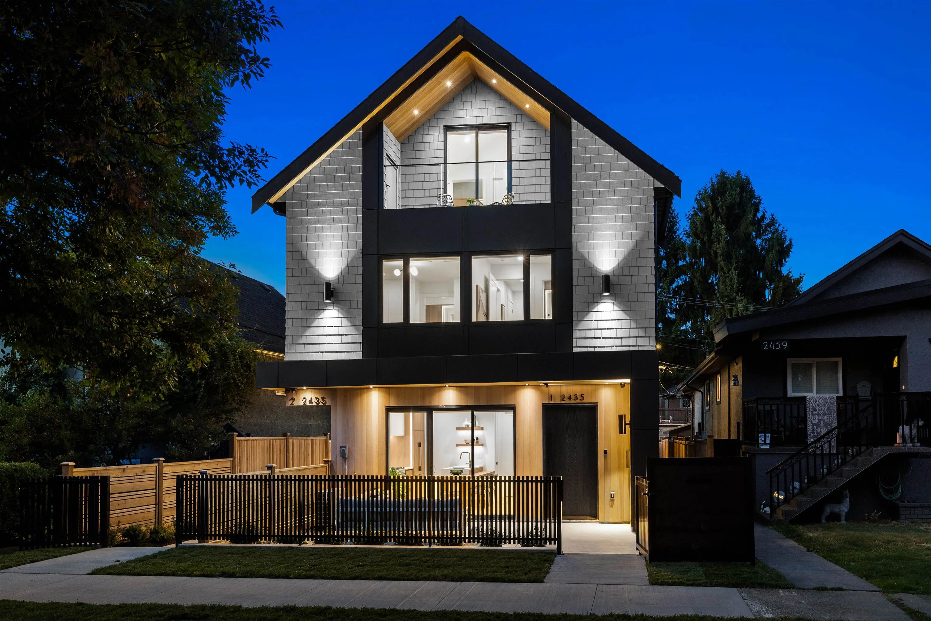 2435 Napier Street #1