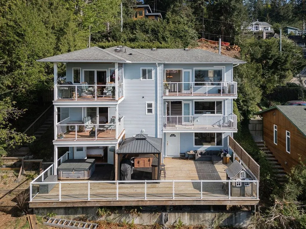 5872 Deerhorn Drive