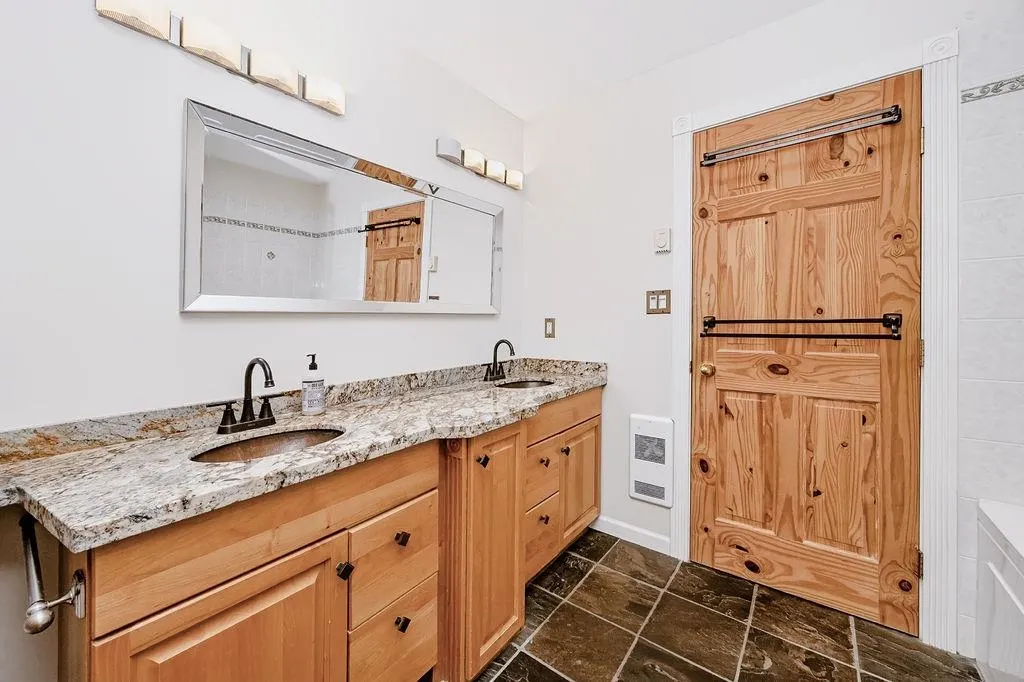 5872 Deerhorn Drive