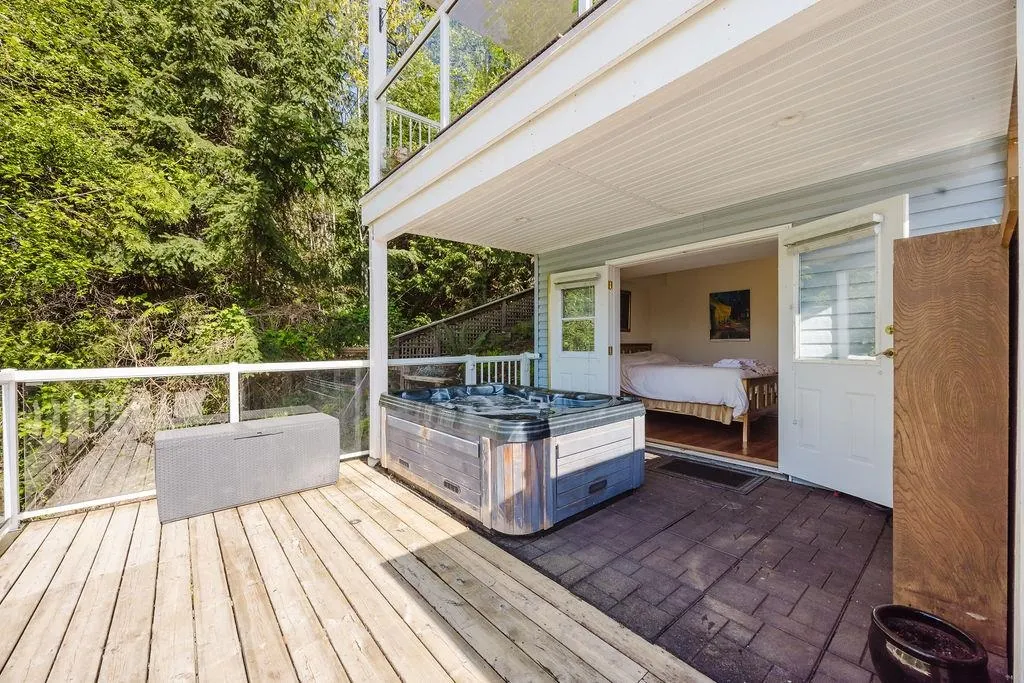 5872 Deerhorn Drive