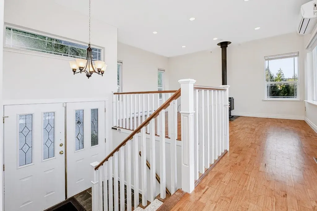 5872 Deerhorn Drive