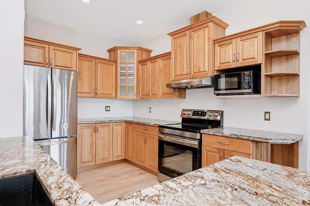 5872 Deerhorn Drive