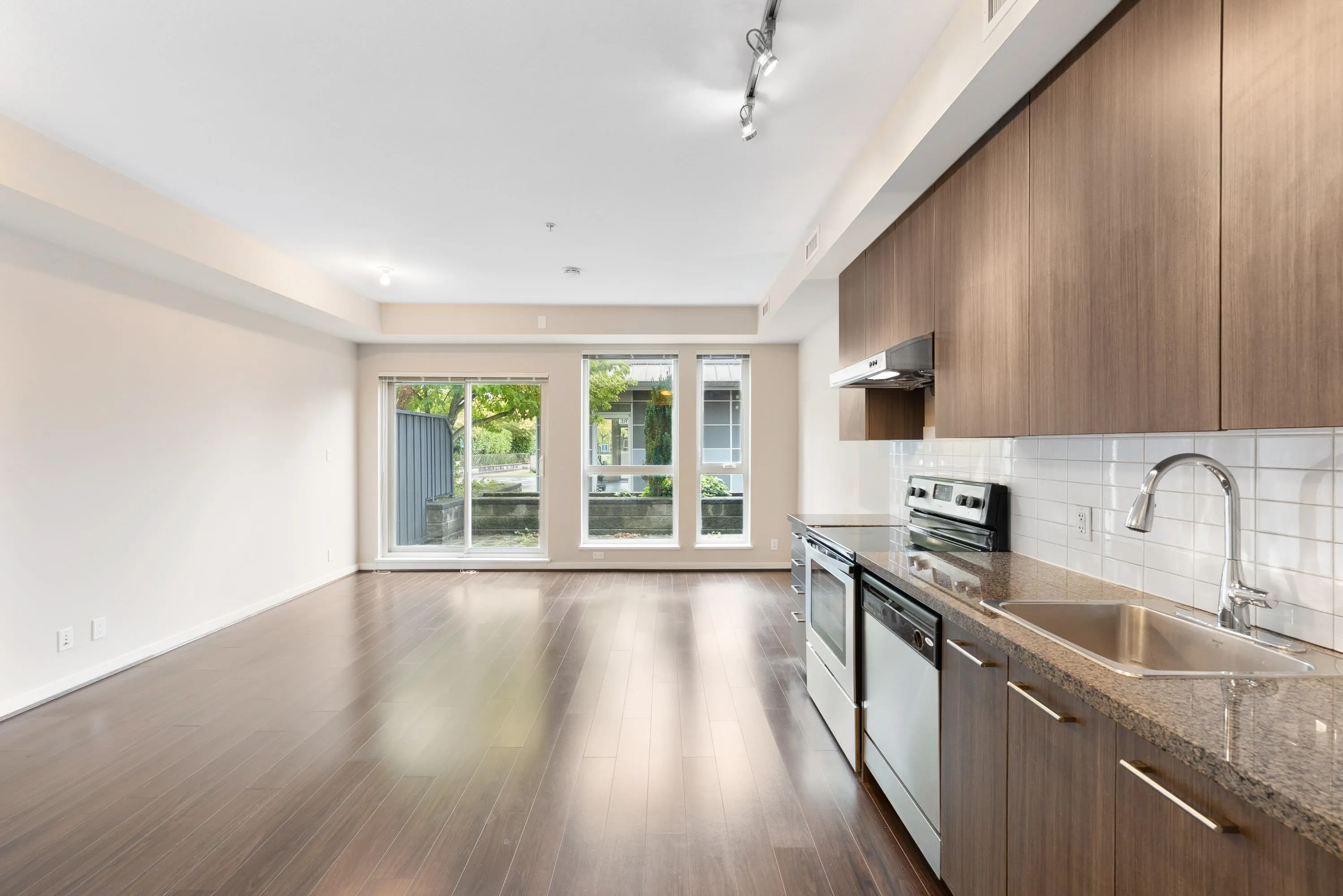 4133 Stolberg Street #282