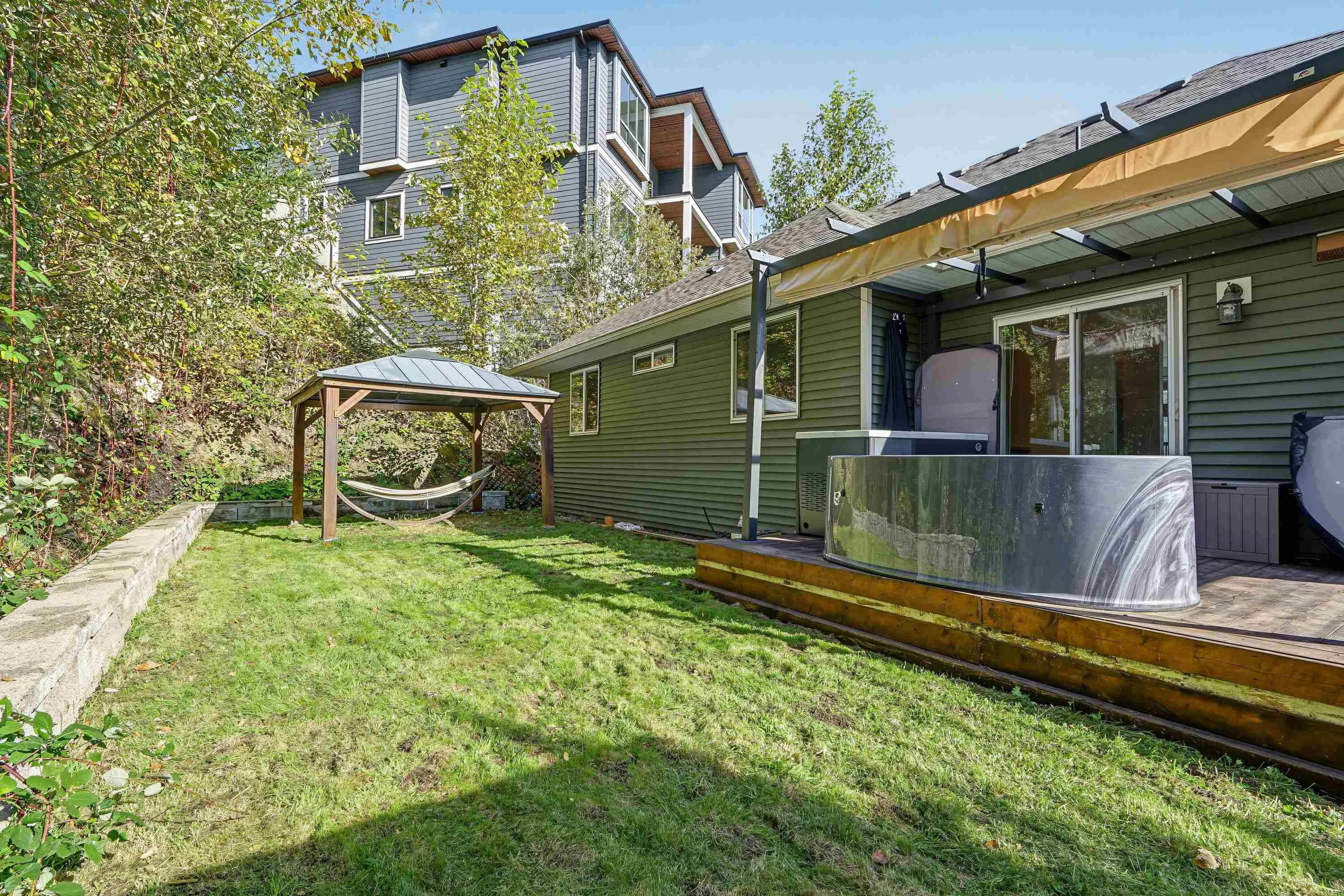 45989 Weeden Drive