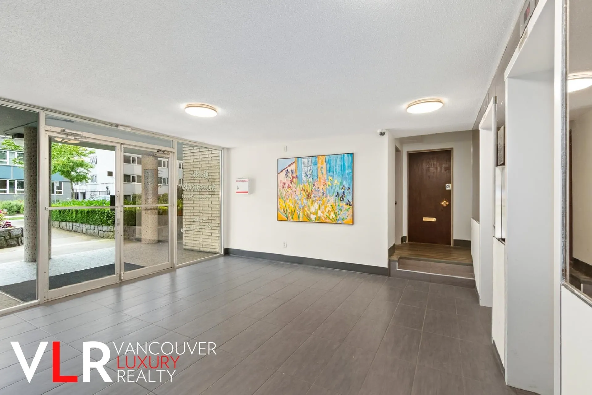 1250 Comox Street #406
