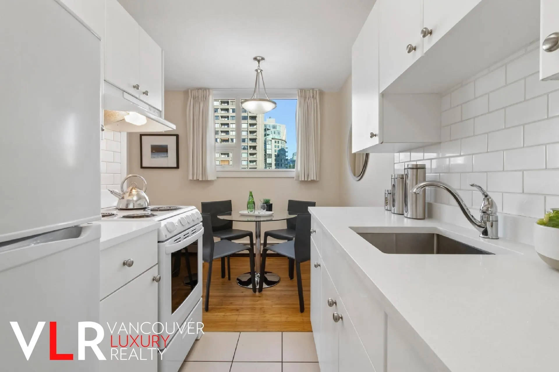 1250 Comox Street #406