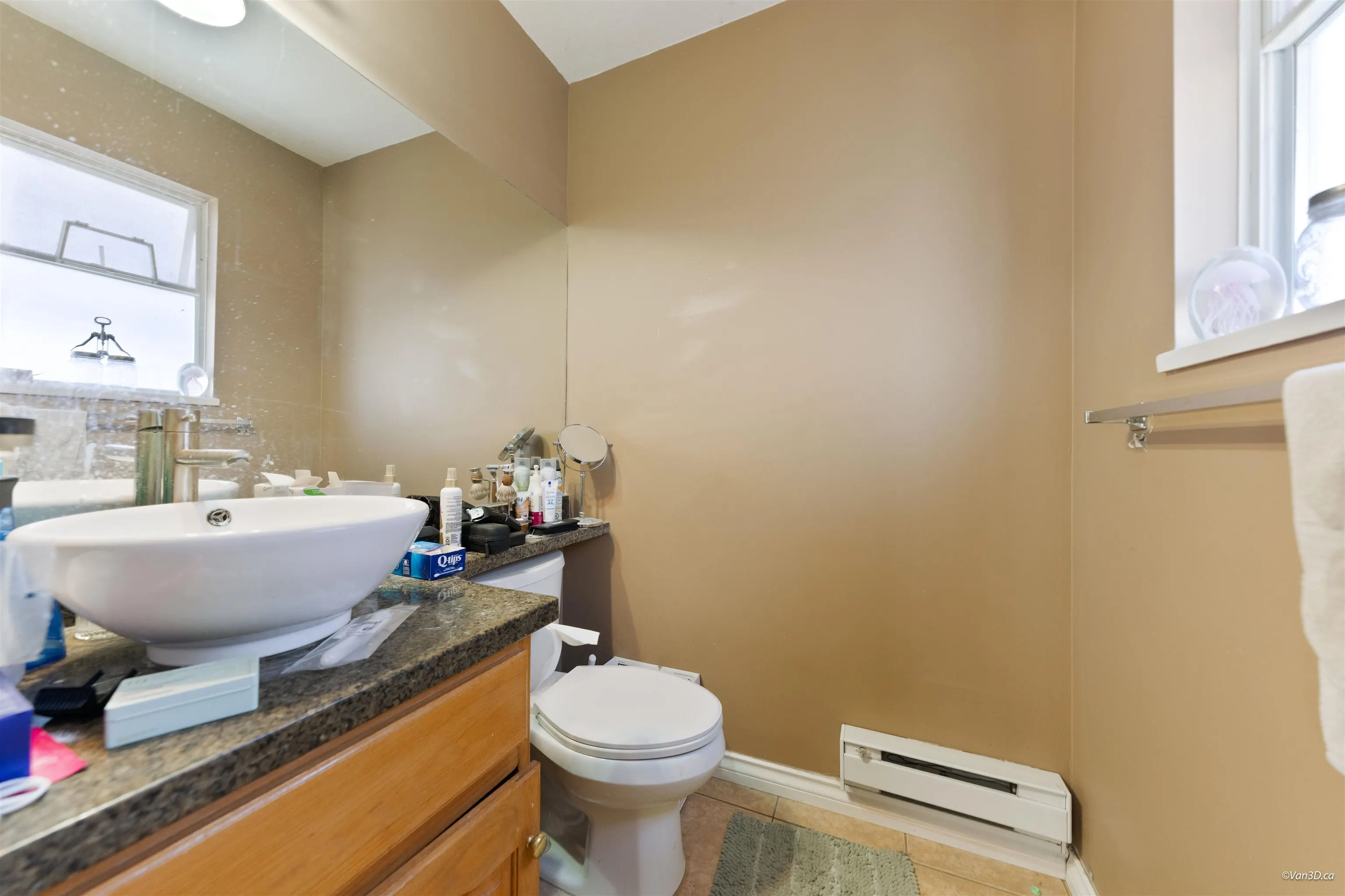 195 W 17th Avenue