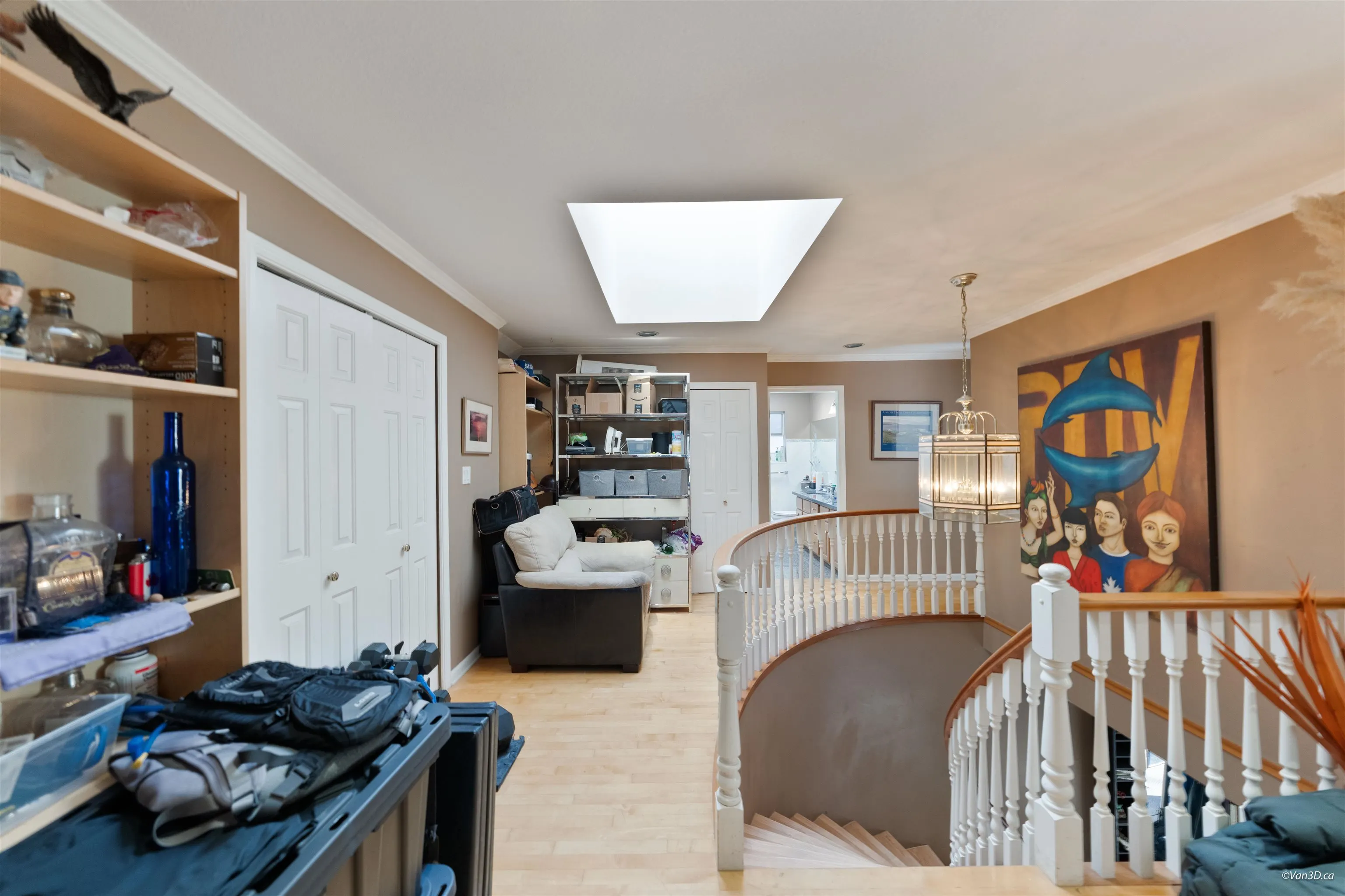 195 W 17th Avenue