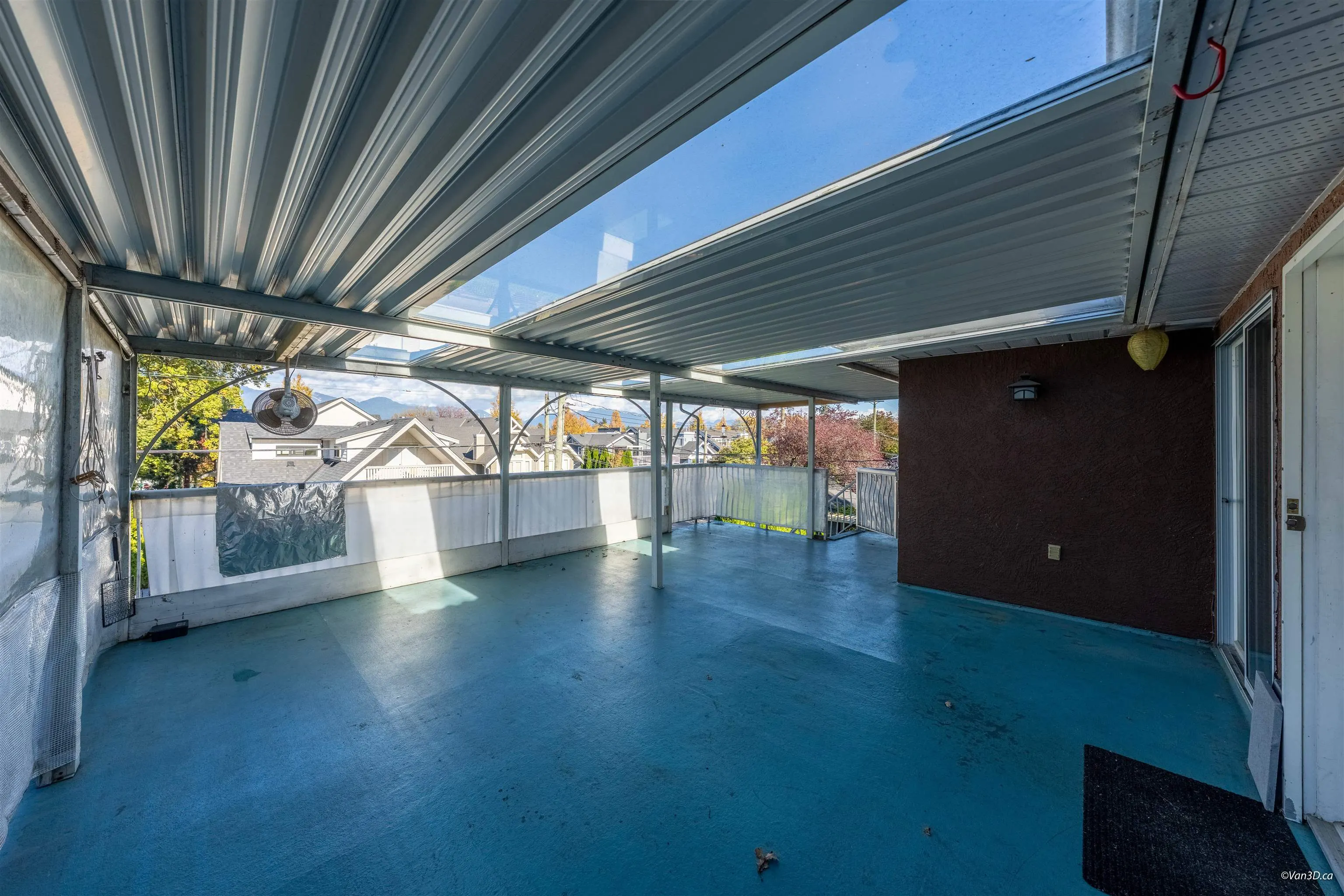 195 W 17th Avenue