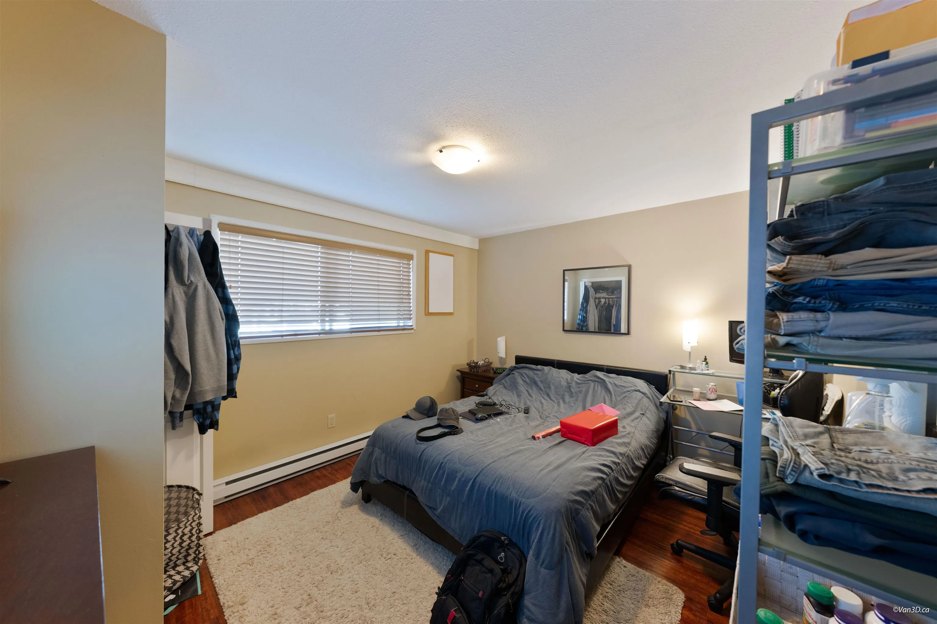 195 W 17th Avenue