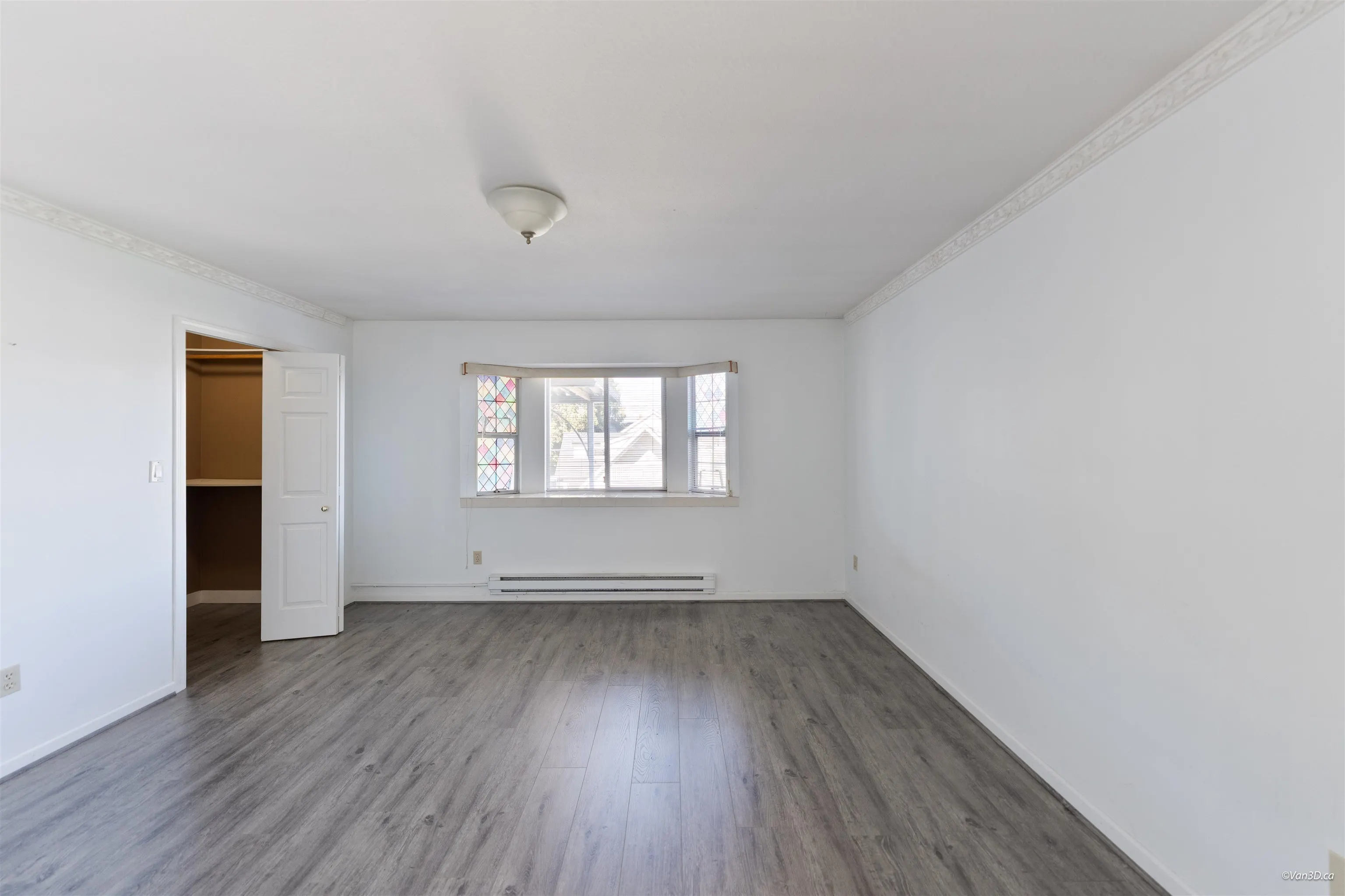 195 W 17th Avenue