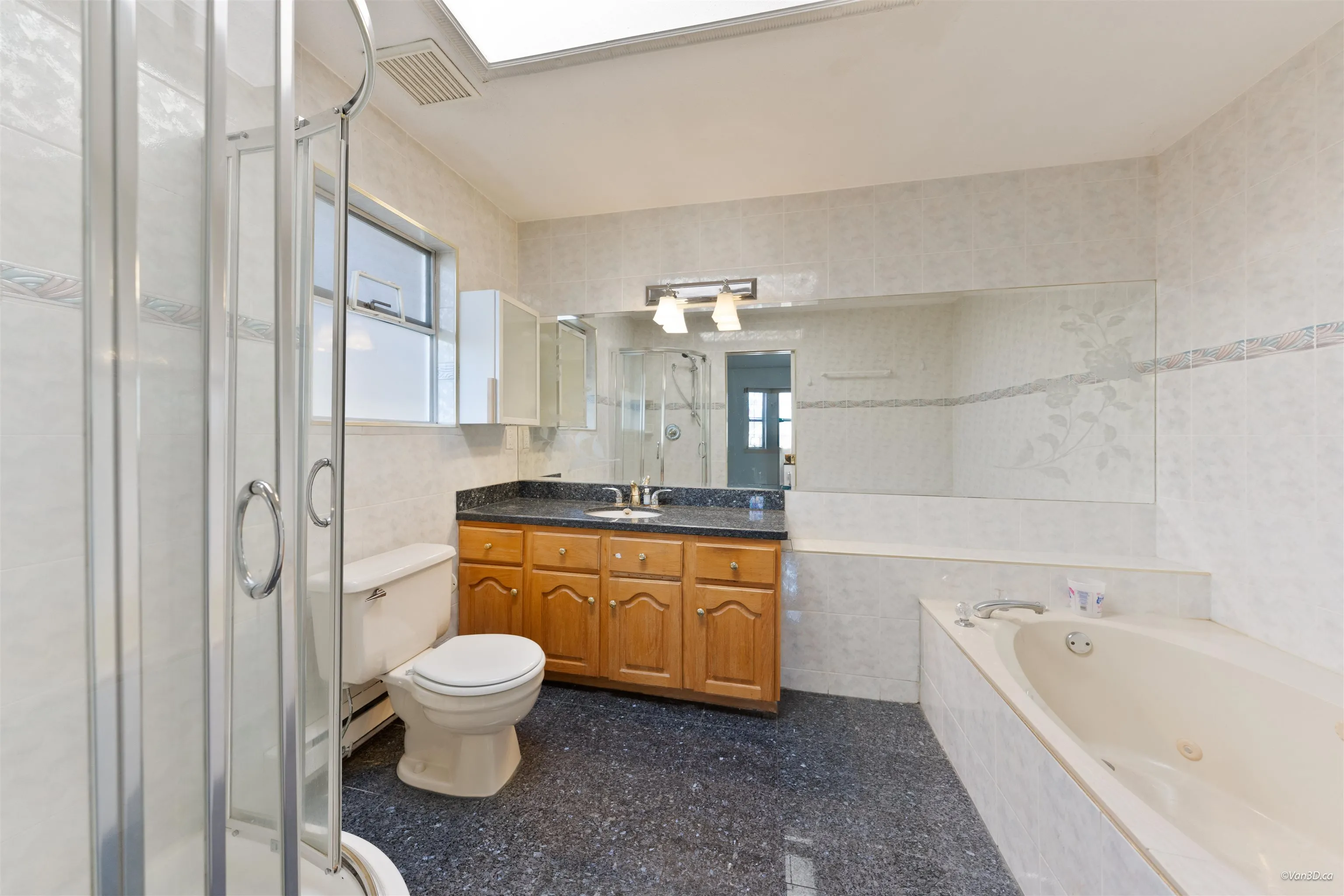 195 W 17th Avenue