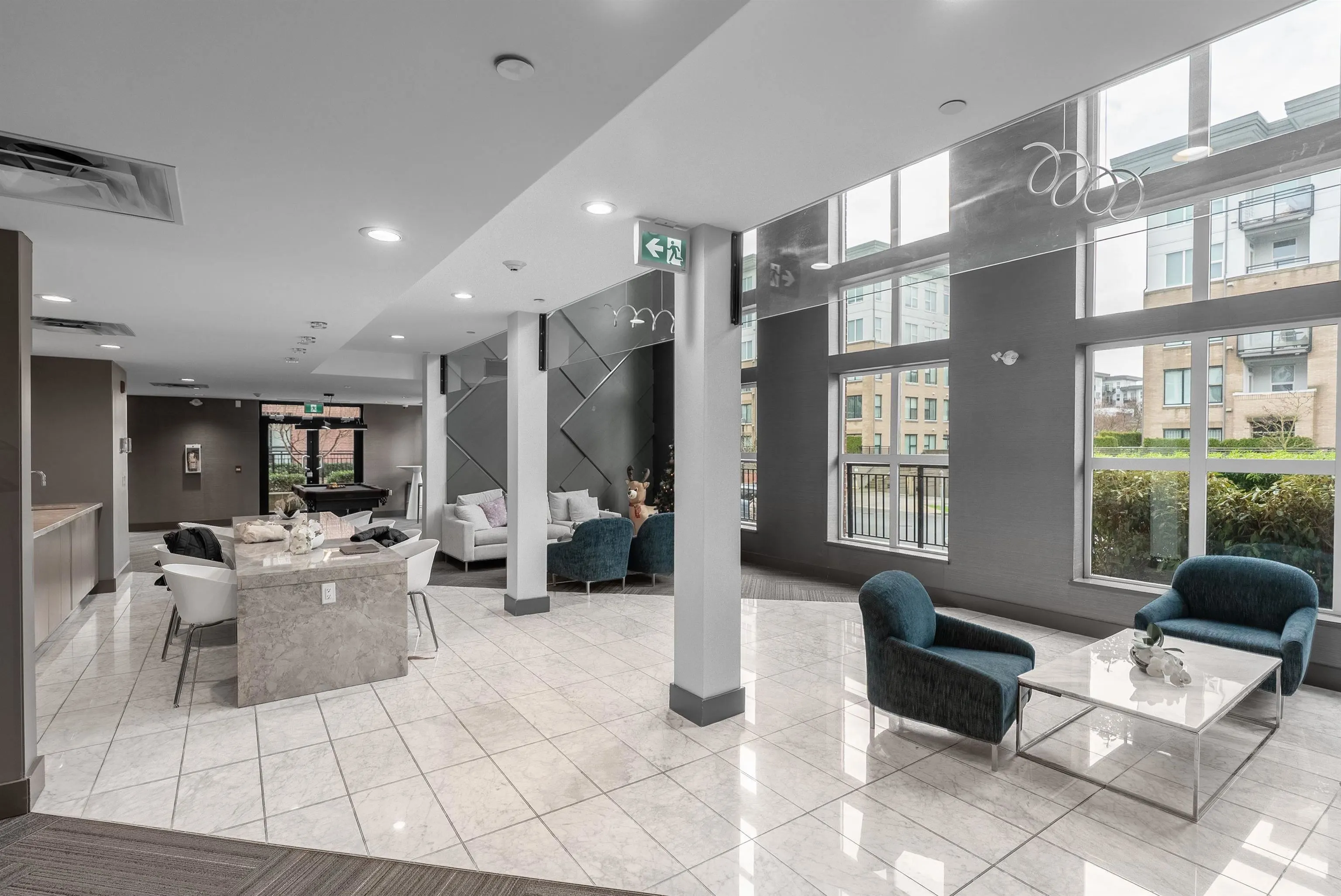 9551 Alexandra Road #427