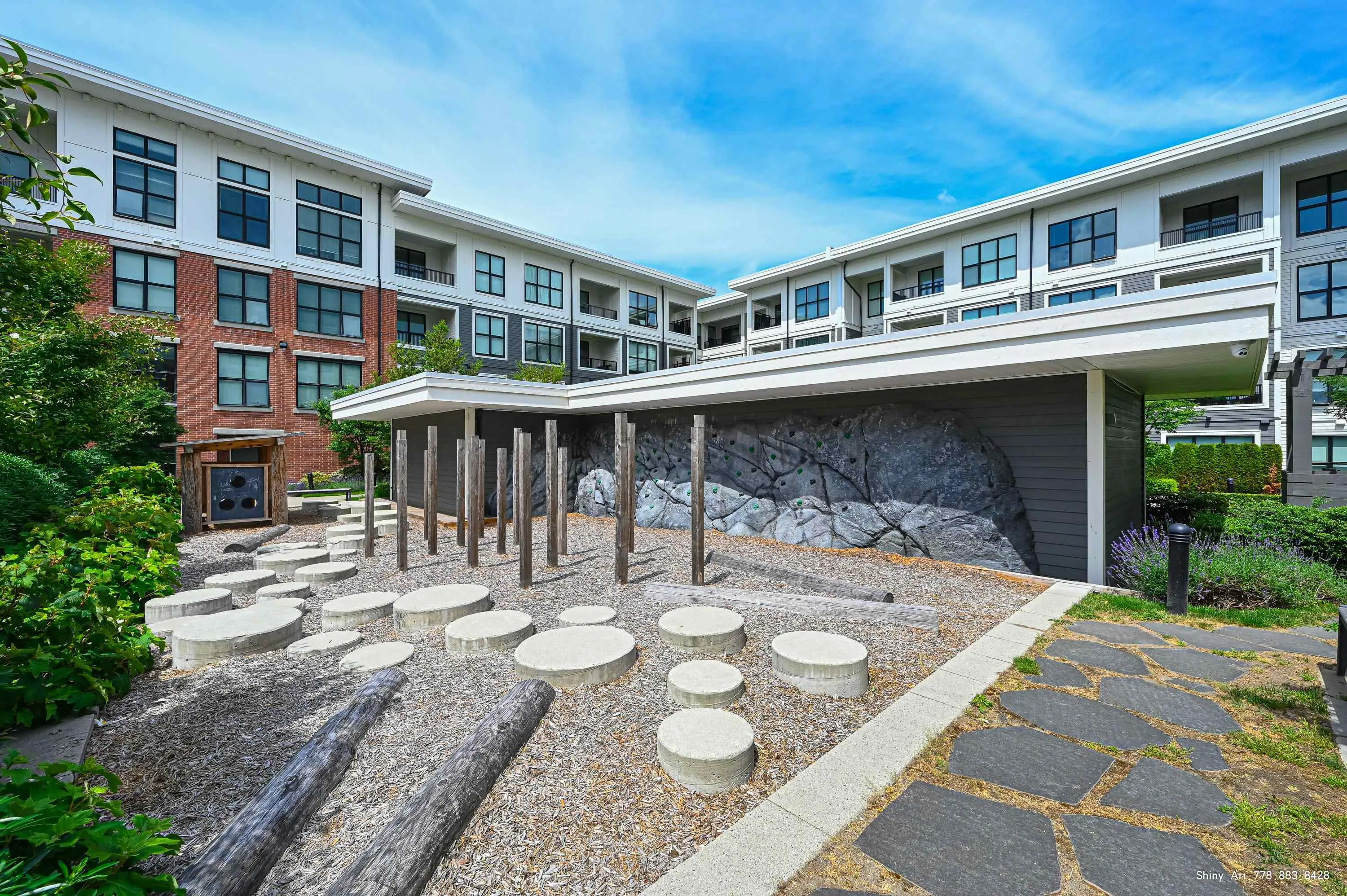 9551 Alexandra Road #427