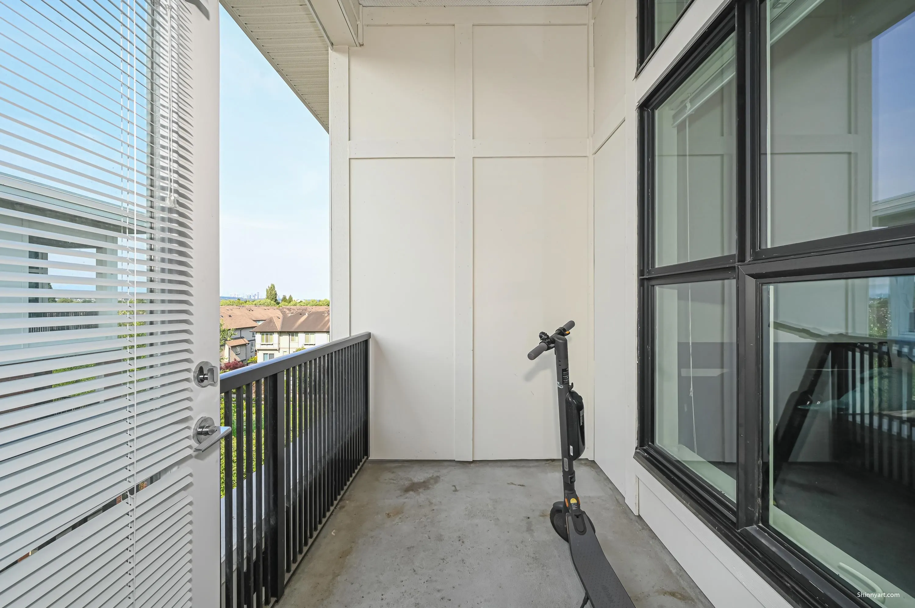9551 Alexandra Road #427