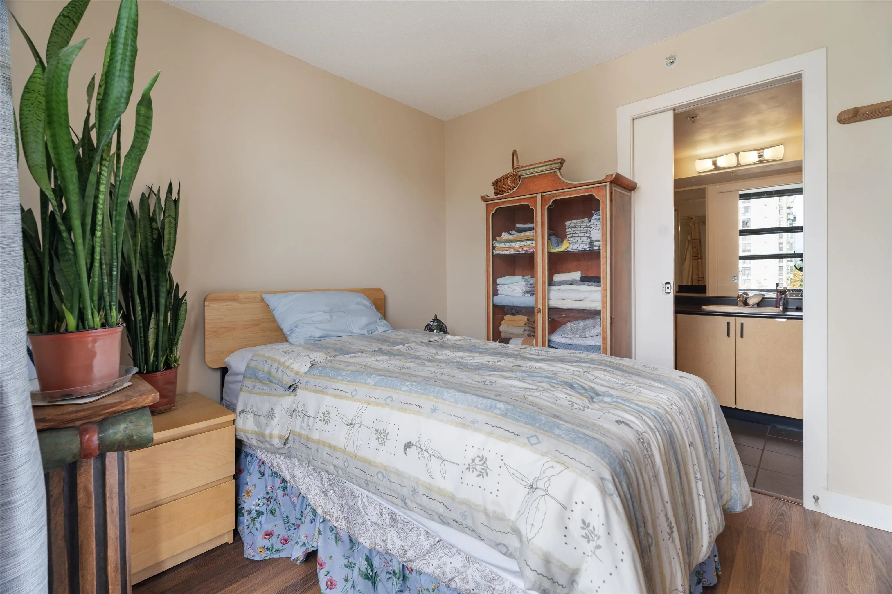 1688 Robson Street #306