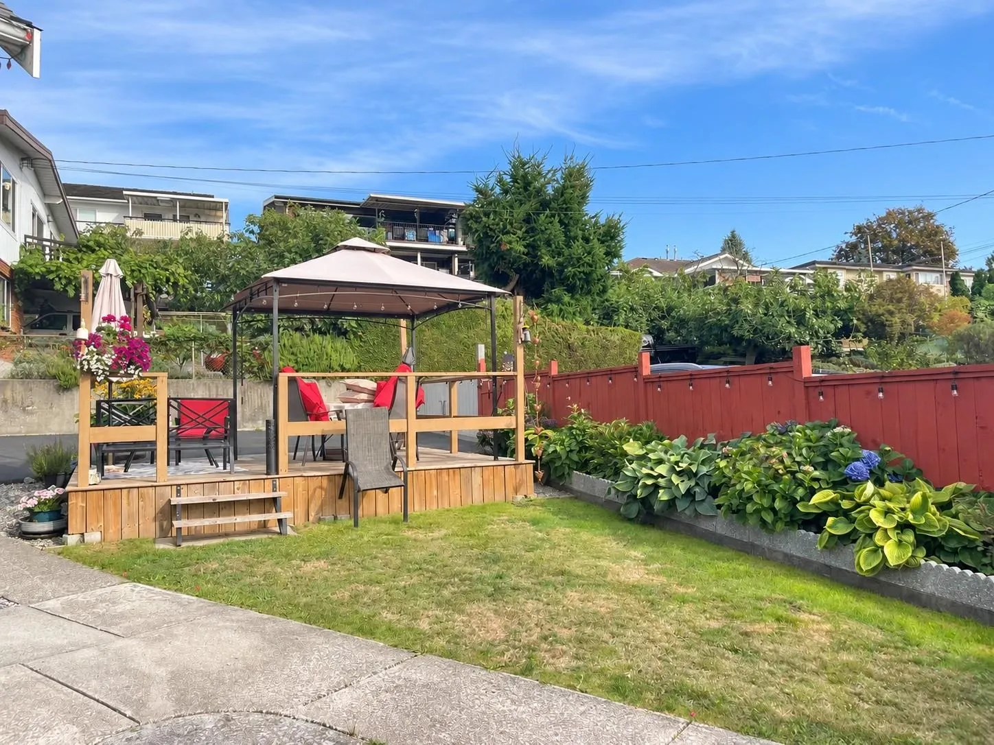 1276 Douglas Road