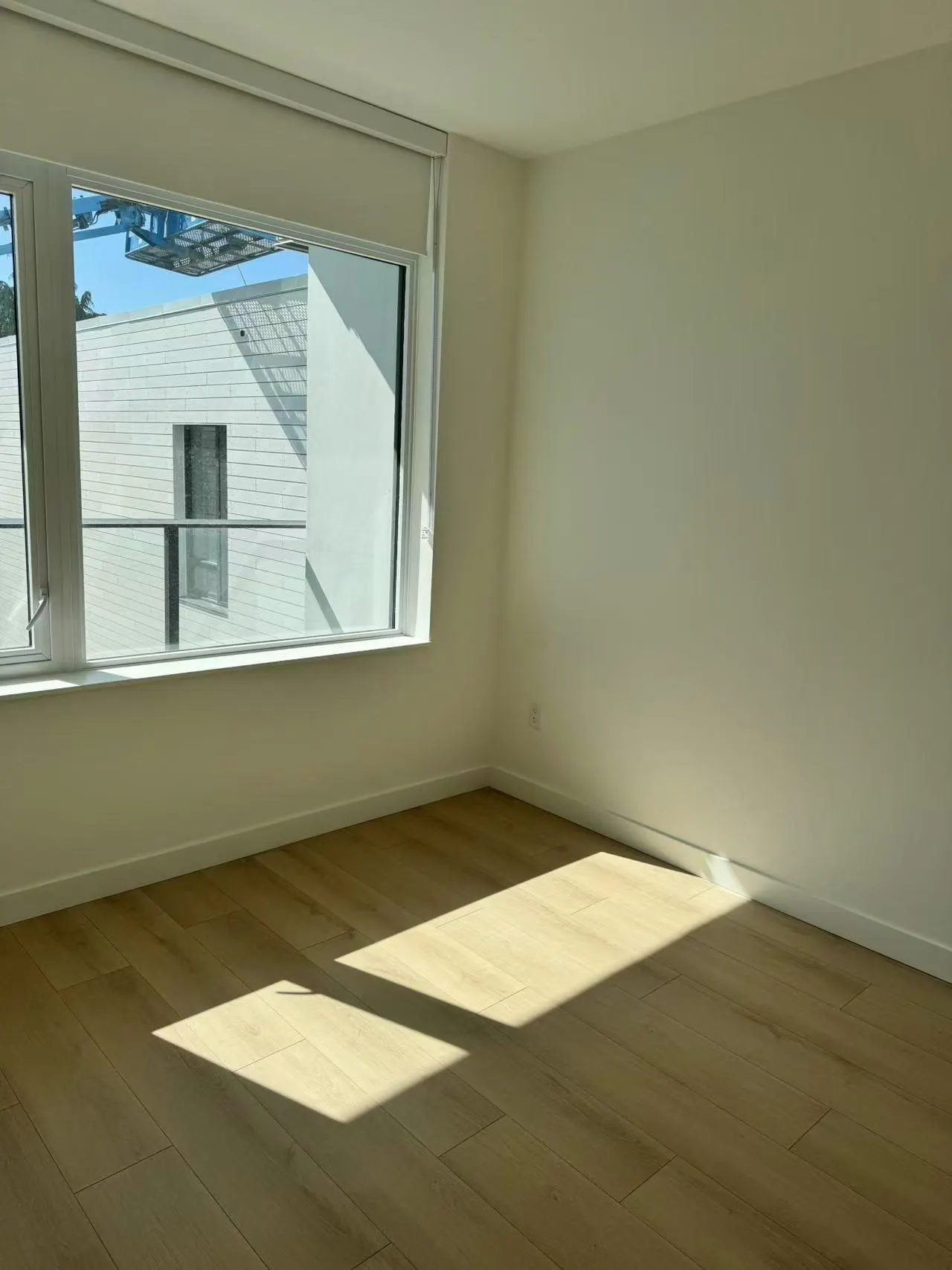 6468 Willingdon Avenue #308