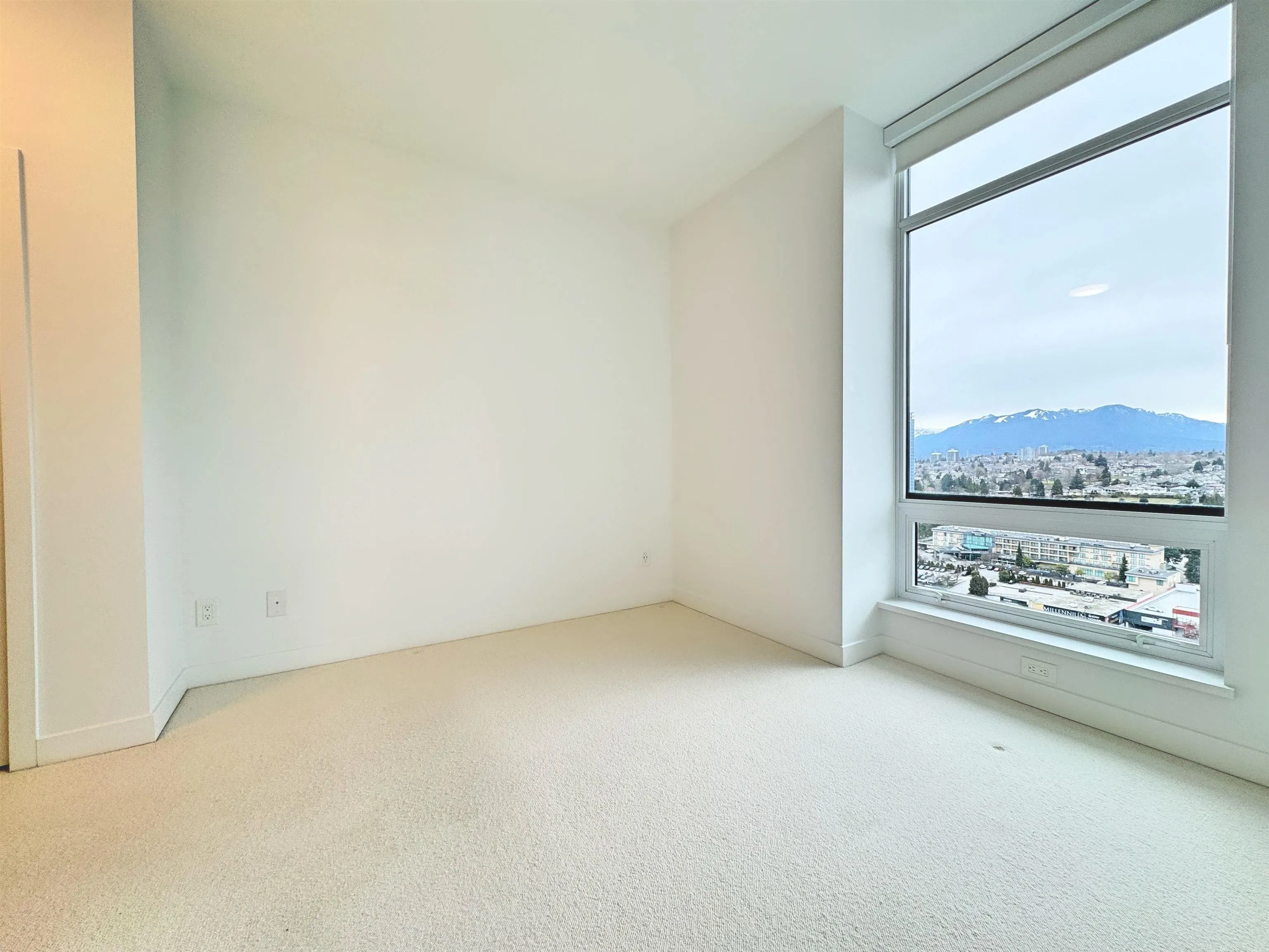 2181 Madison Avenue #3306