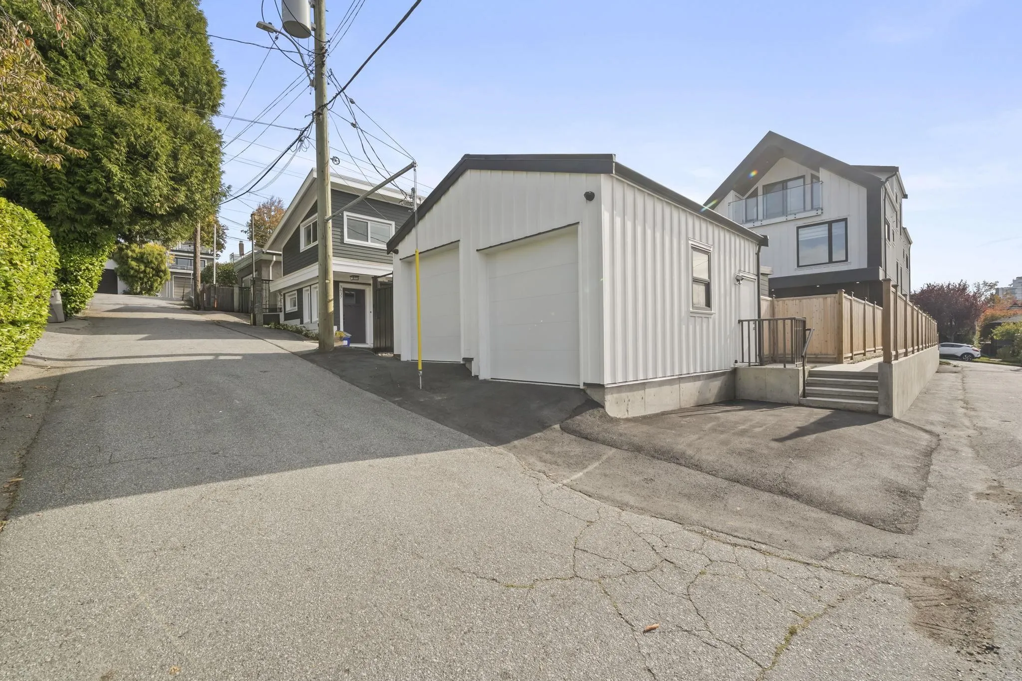 3623 Triumph Street #1