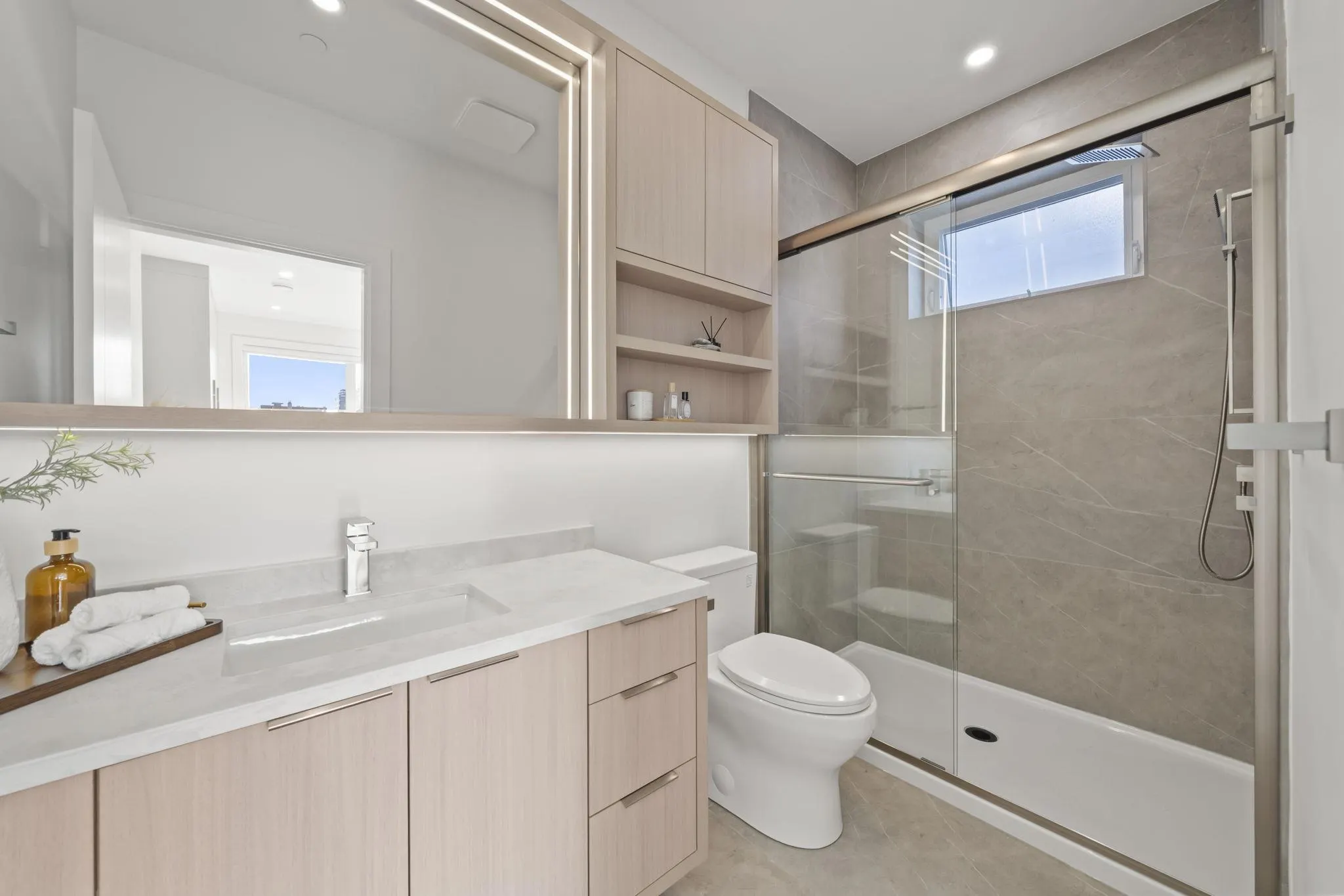 3623 Triumph Street #1
