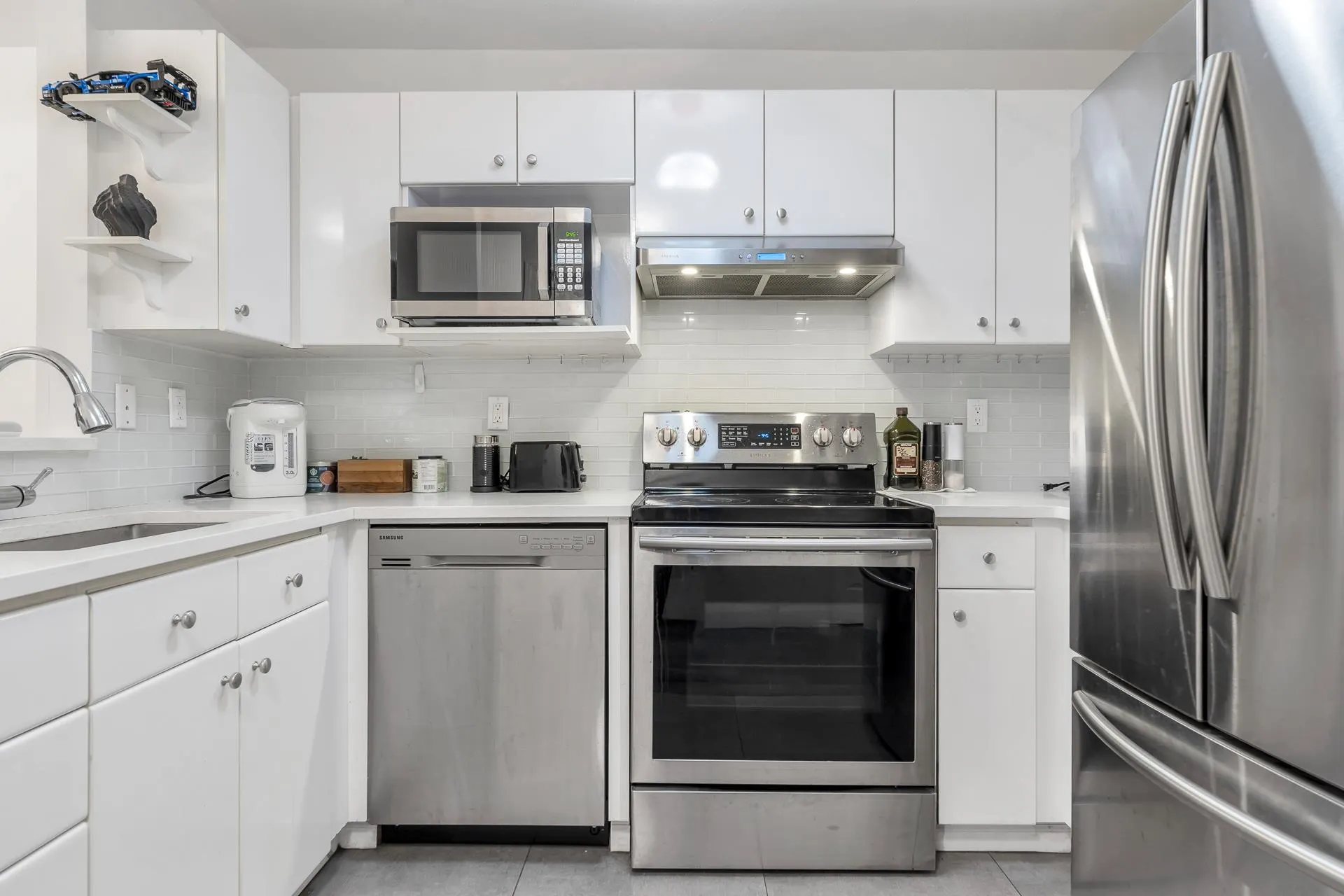 8611 General Currie Road #203