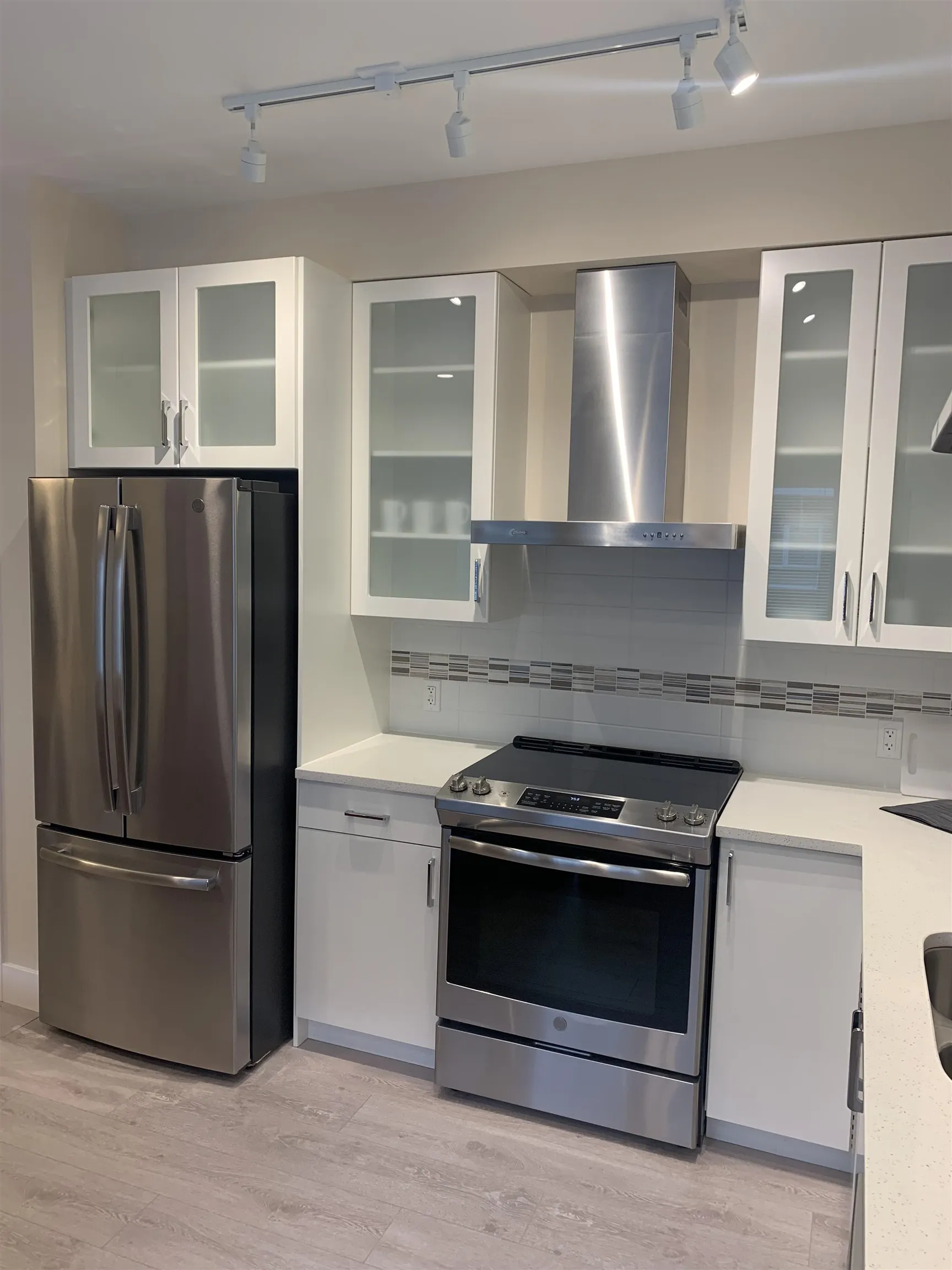 4882 Slocan Street #206