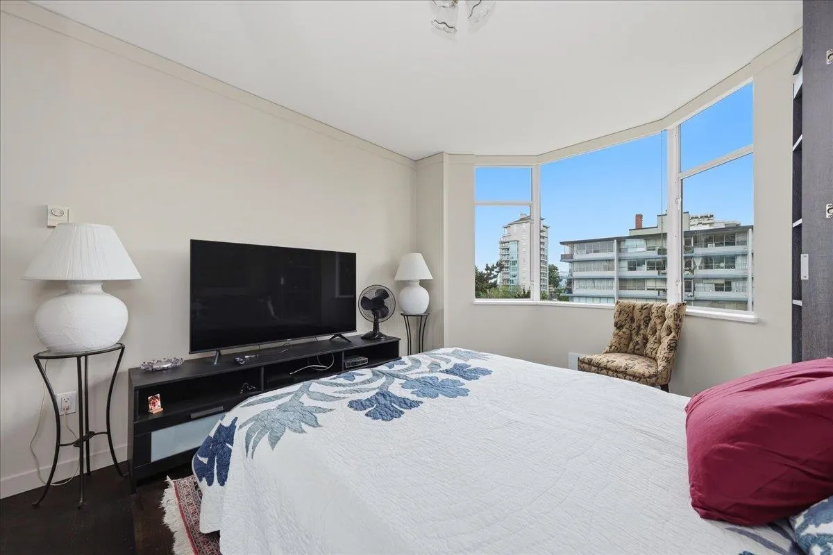 123 E Keith Road #102