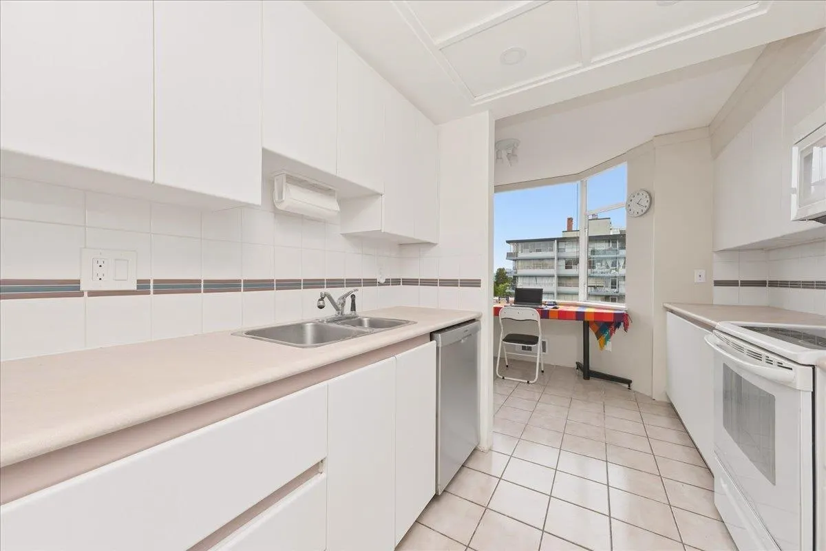 123 E Keith Road #102