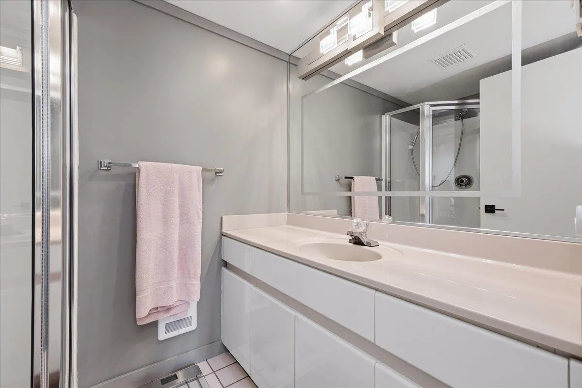 123 E Keith Road #102