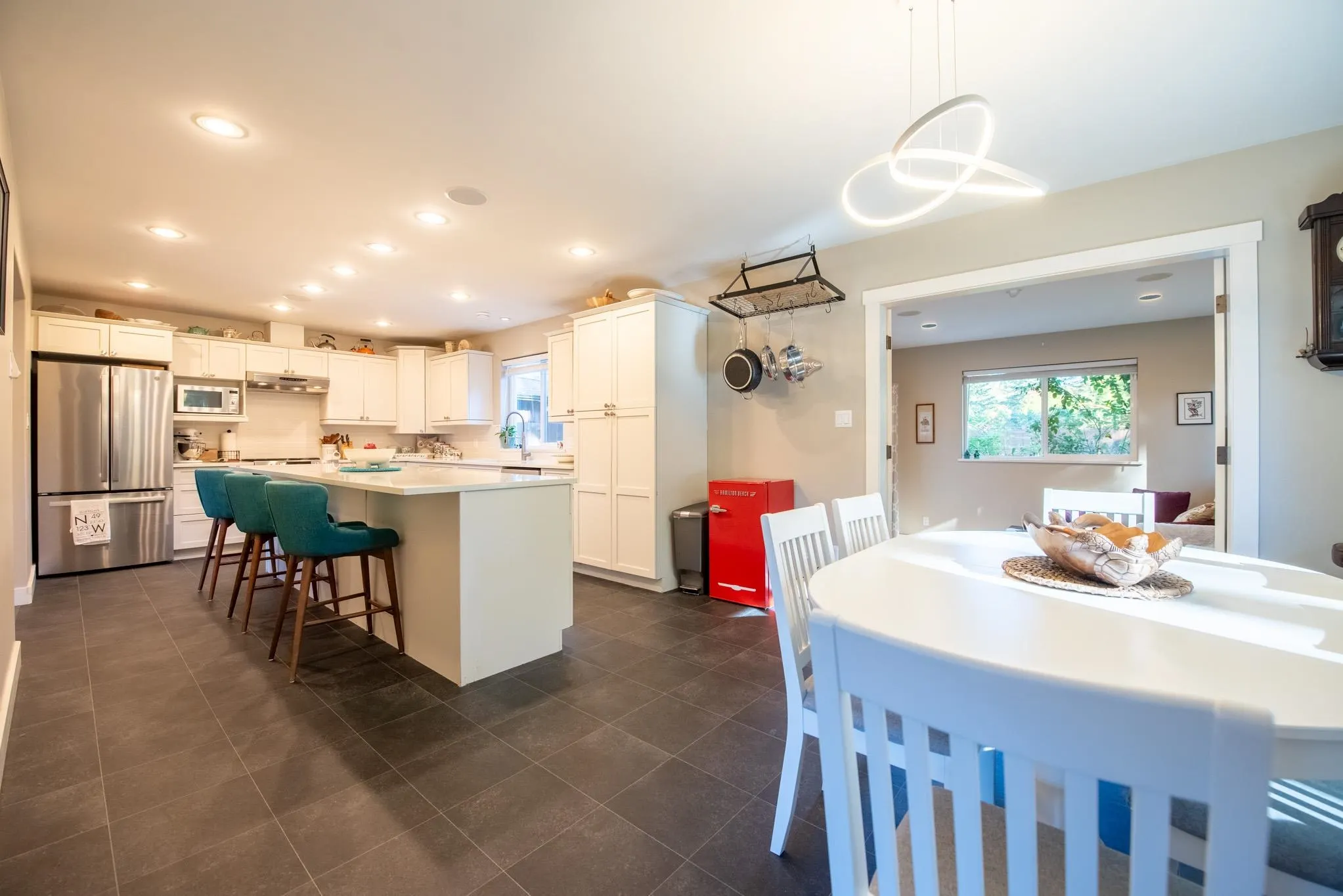 574 Veterans Road