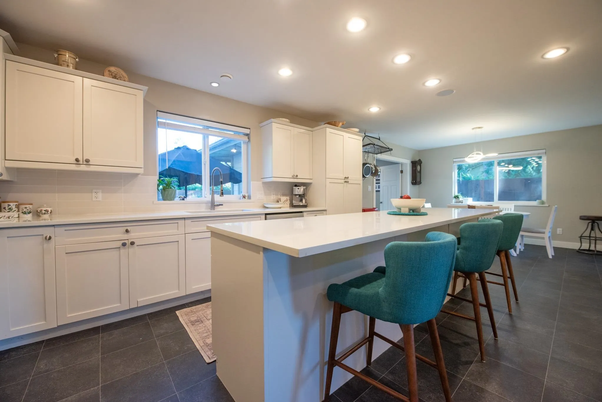 574 Veterans Road