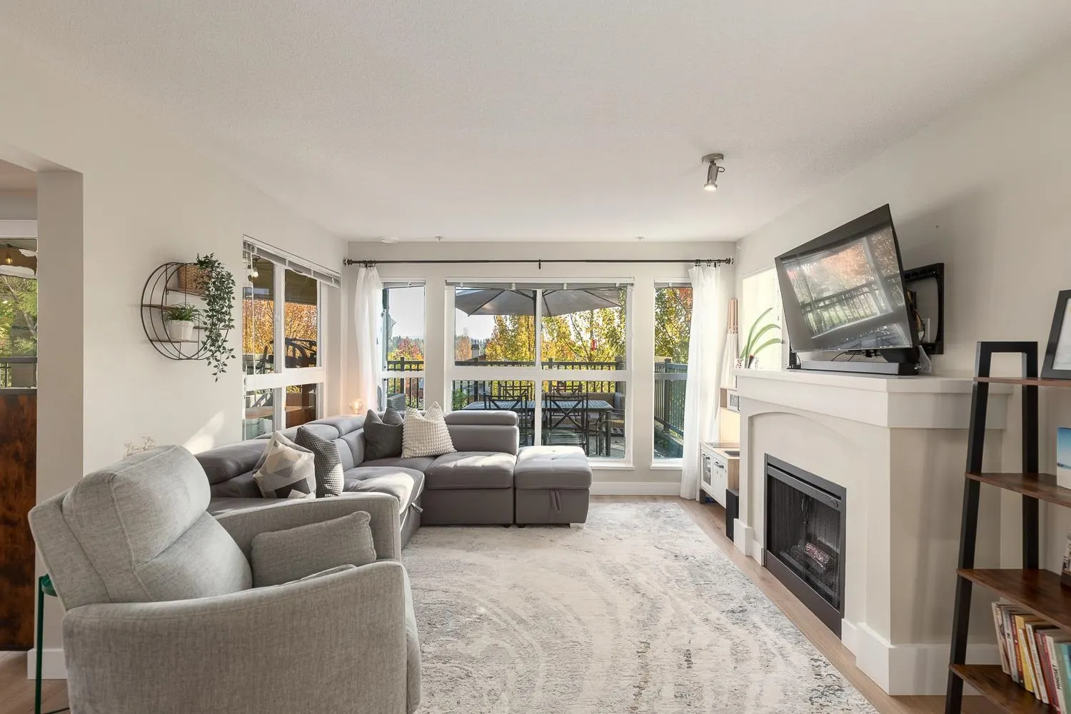 3082 Dayanee Springs Boulevard #214