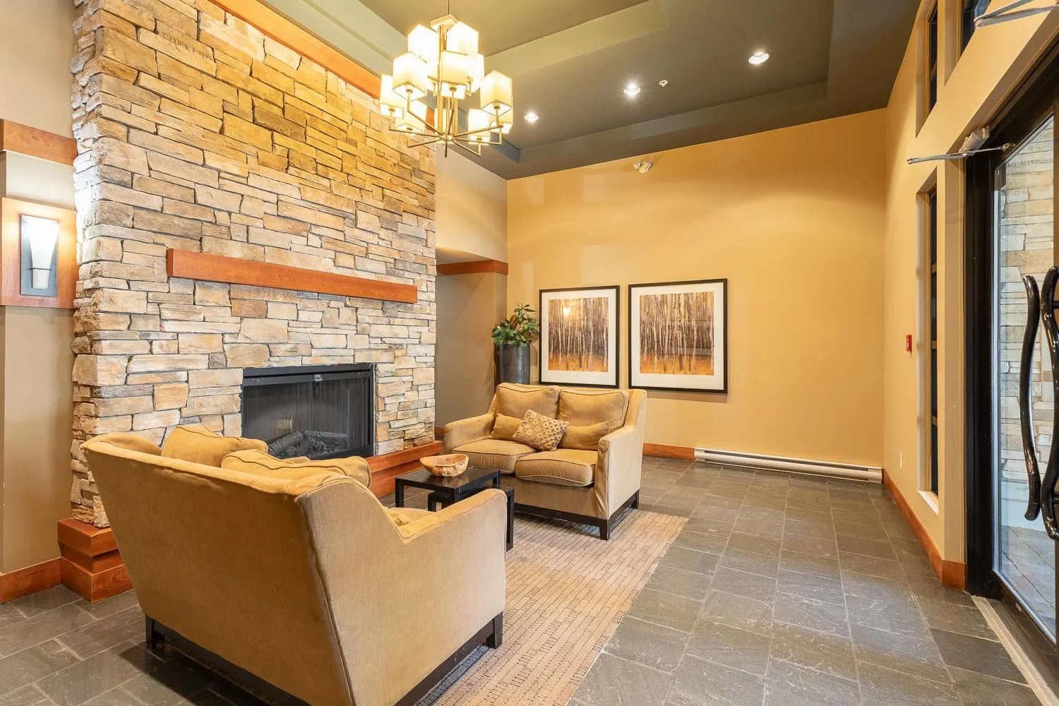 3082 Dayanee Springs Boulevard #214