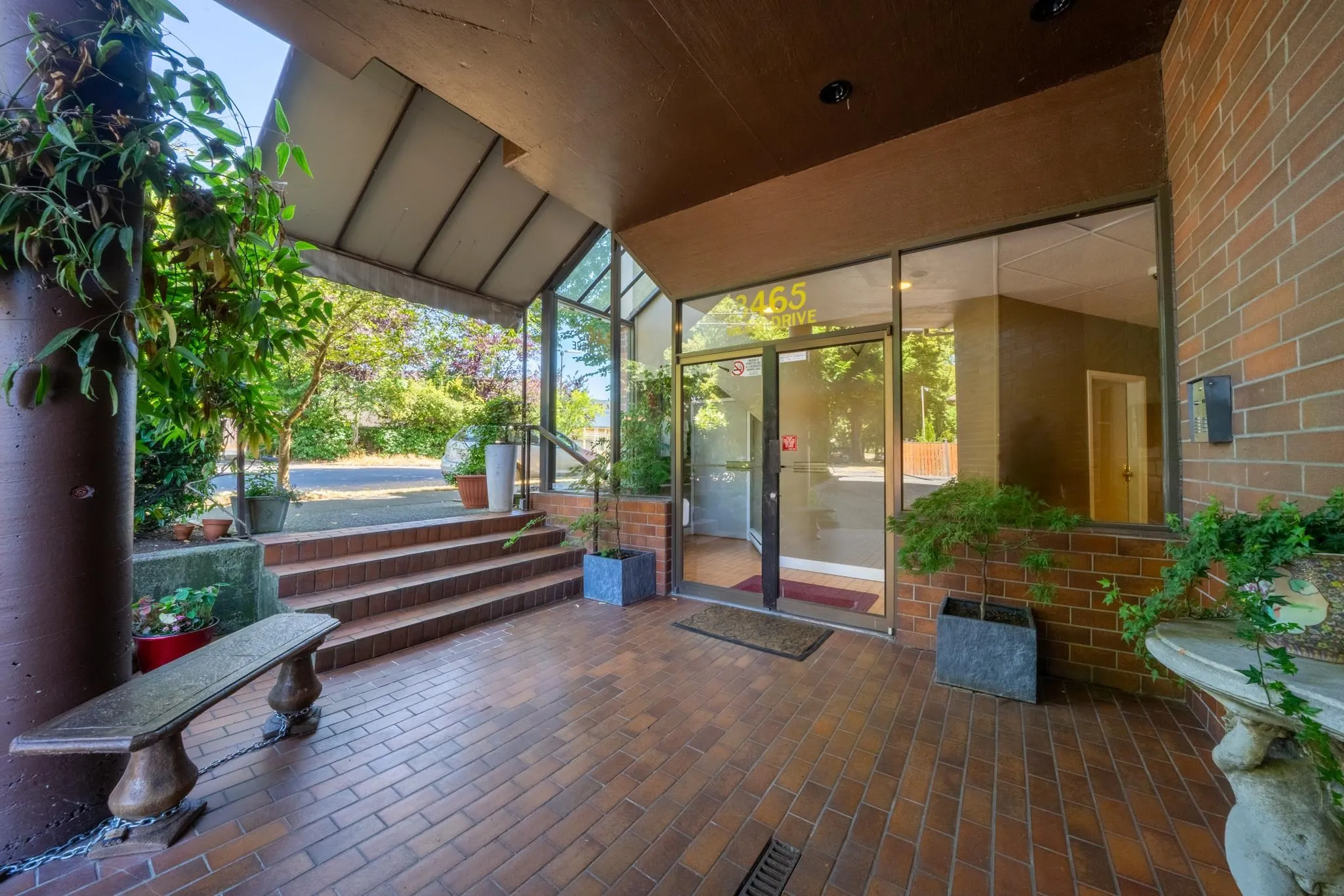 3465 Glen Drive #210