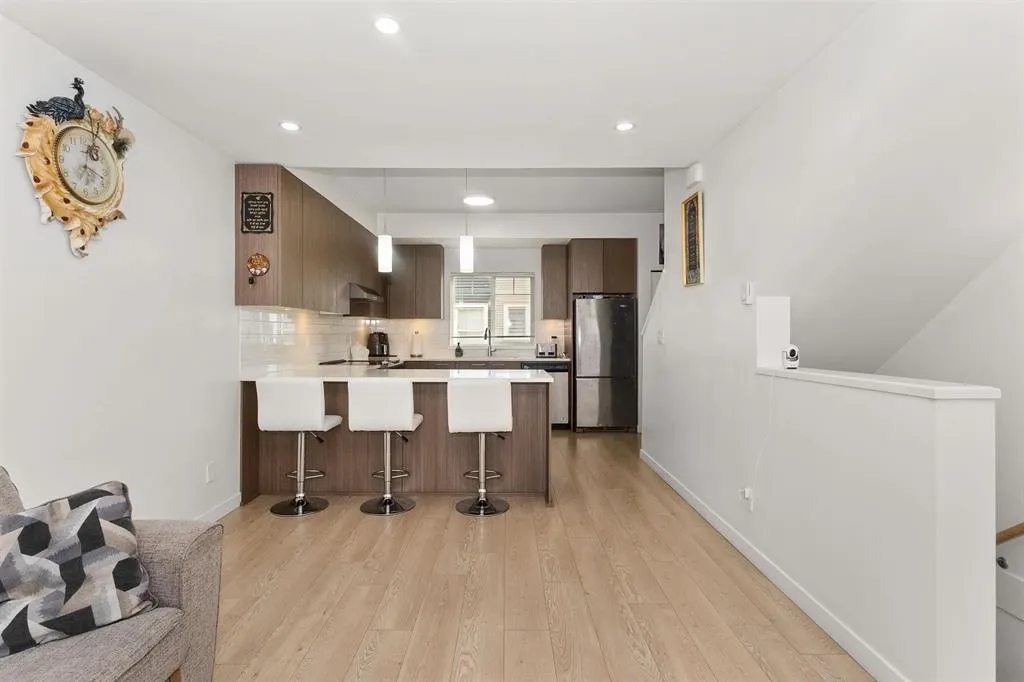 32633 Simon Avenue #89